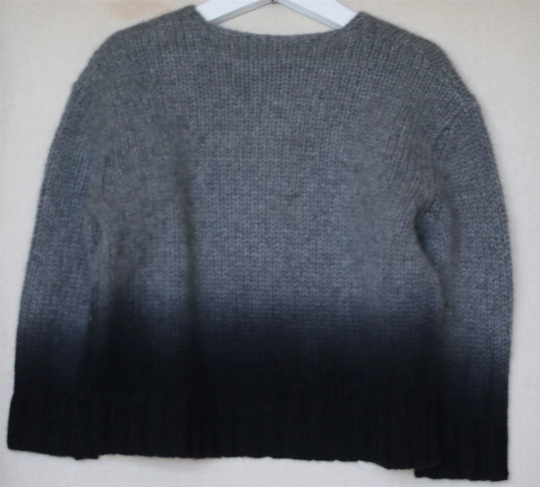 BONPOINT GIRLS GREY CASHMERE KNIT SWEATER 4 YEARS - Image 3