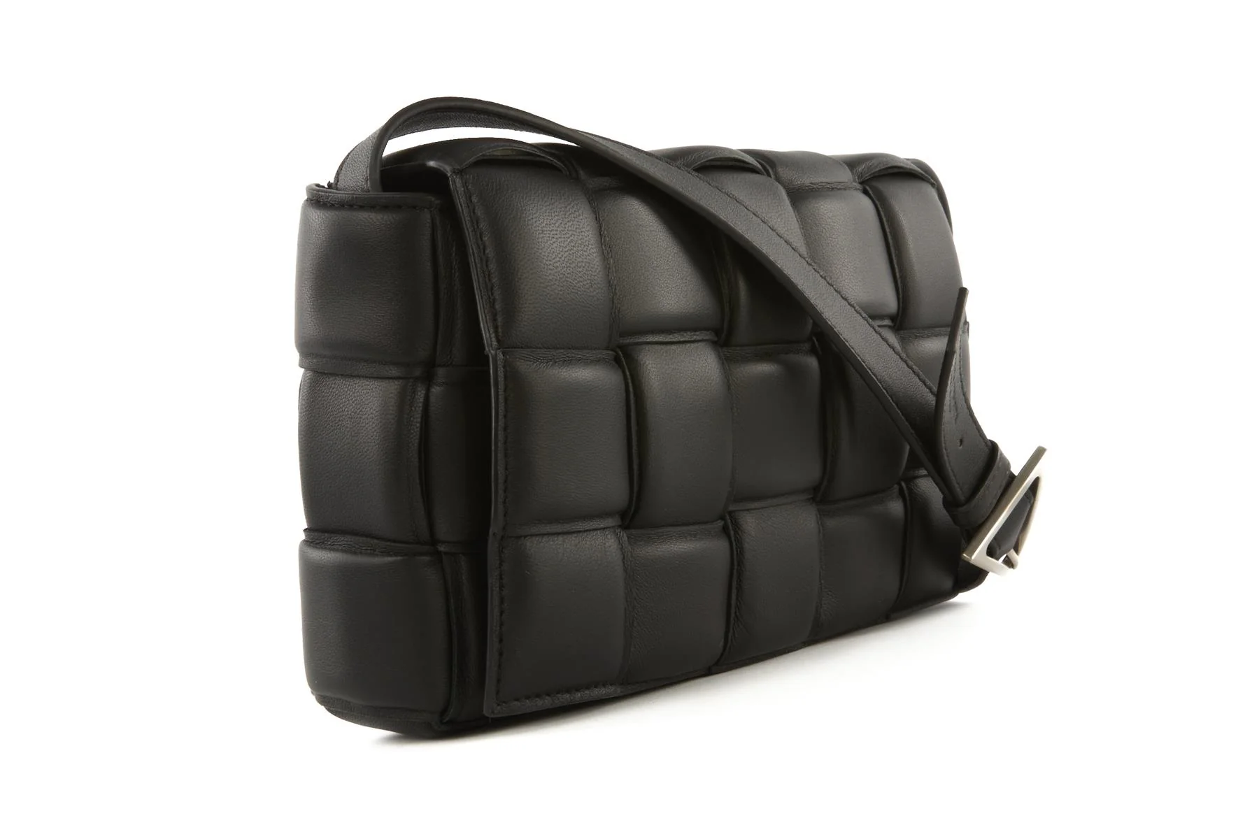 BOTTEGA VENETA BLACK CASSETTE MEDIUM PADDED INTRECCIATO LEATHER SHOULDER BAG - Image 4