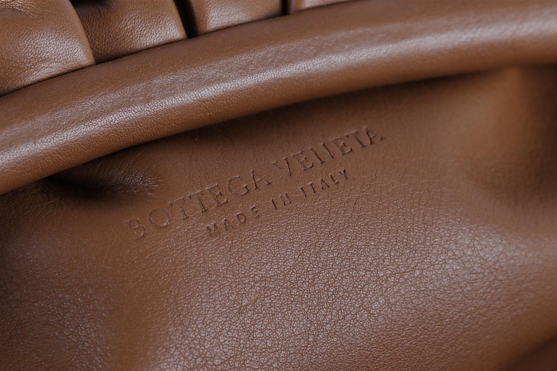 BOTTEGA VENETA BROWN POUCH LARGE LEATHER CLUTCH - Image 9