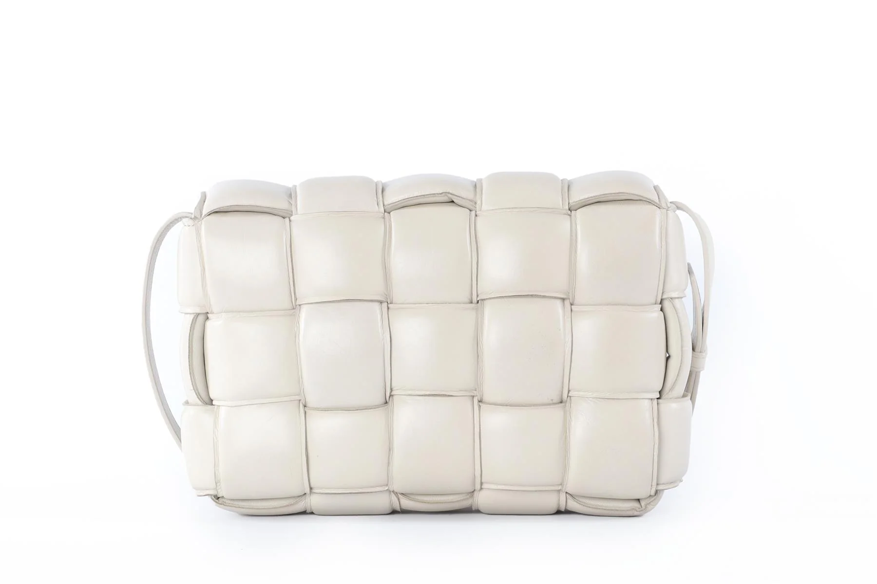 BOTTEGA VENETA ECRU CASSETTE INTRECCIATO LEATHER SHOULDER BAG - Image 8