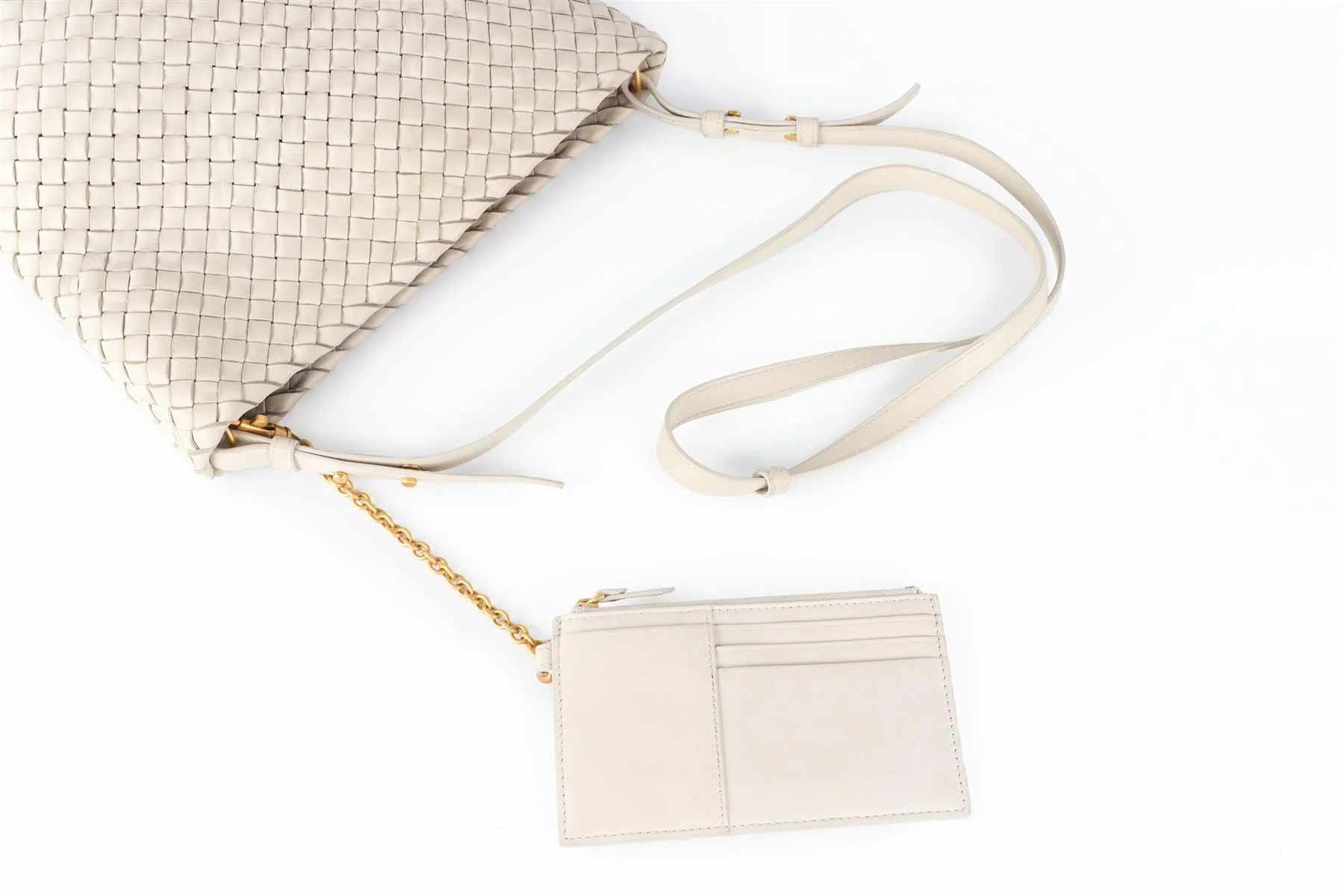 BOTTEGA VENETA ECRU INTRECCIATO LEATHER BUCKET BAG - Image 9
