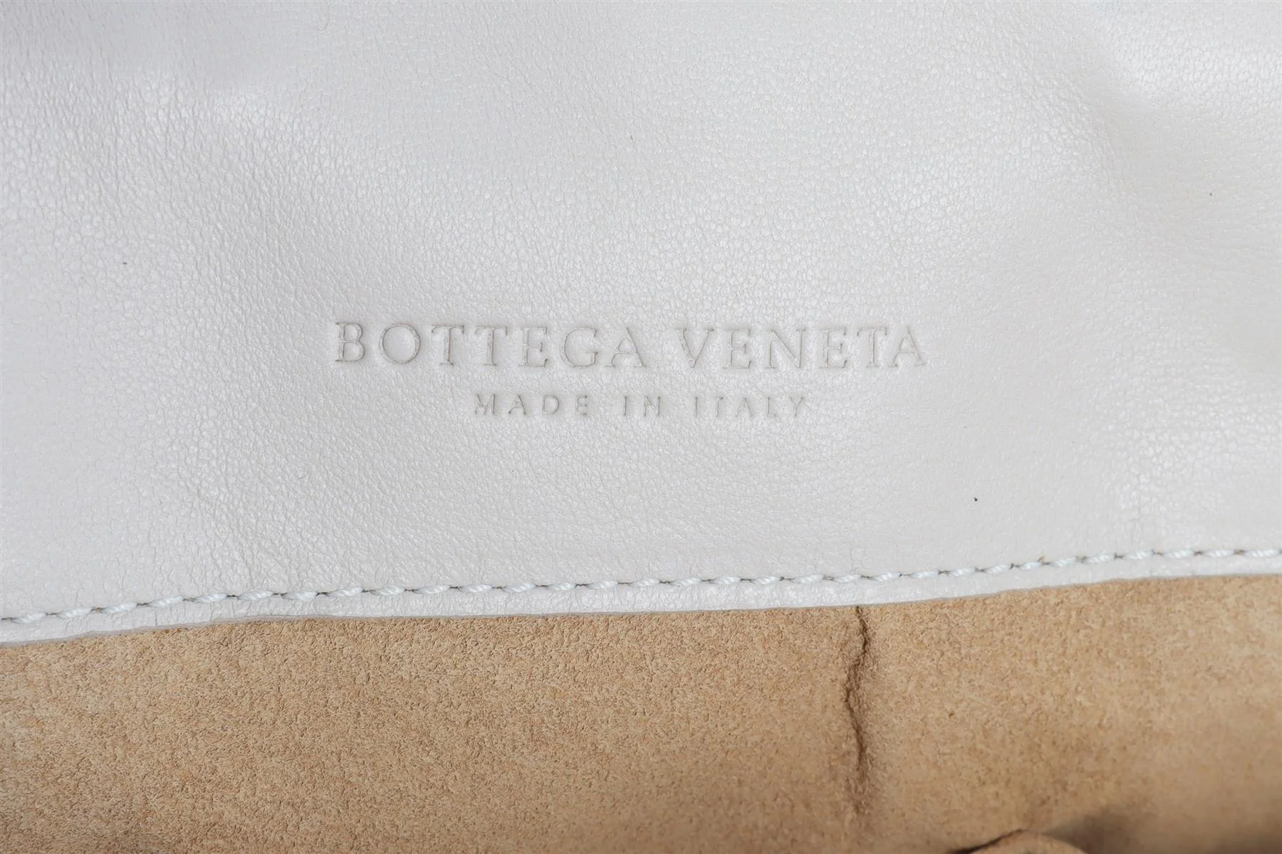 BOTTEGA VENETA ECRU INTRECCIATO LEATHER TOTE BAG - Image 10