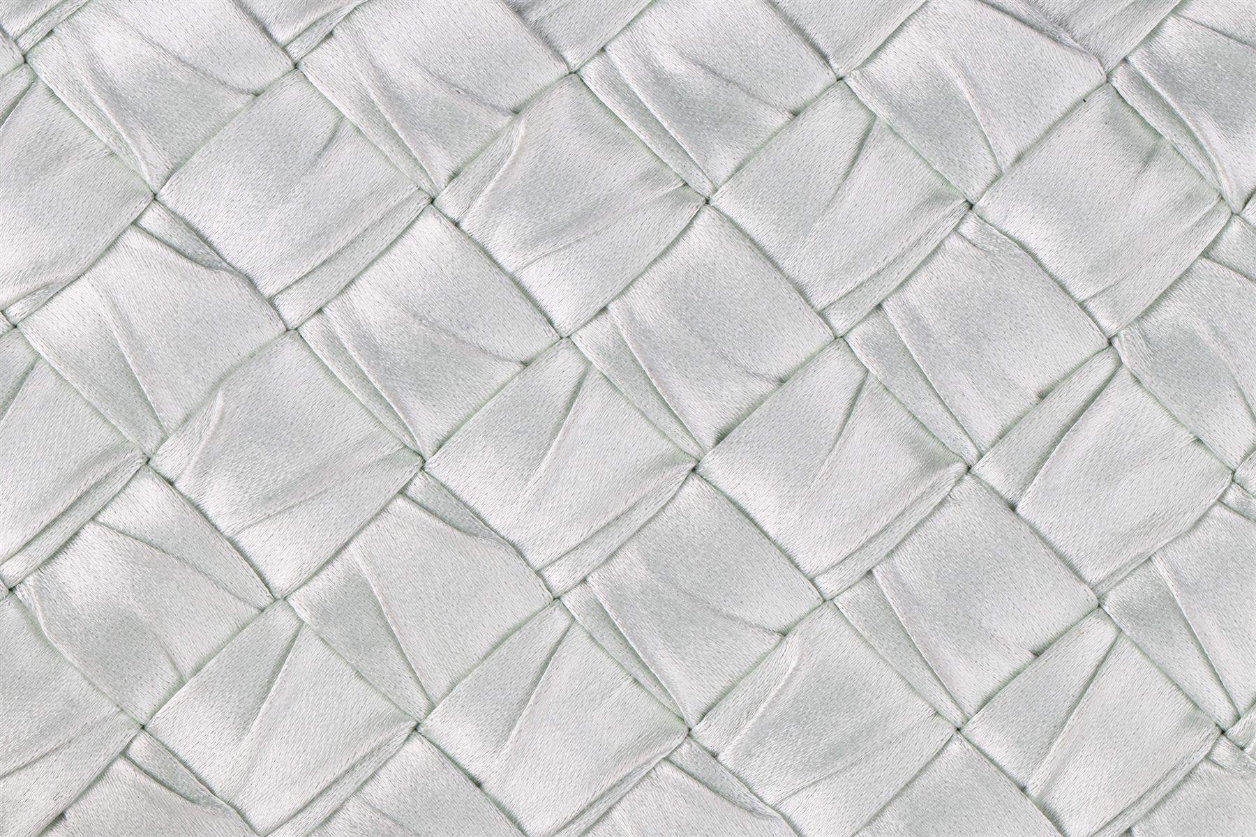 BOTTEGA VENETA GREEN KNOT INTRECCIATO SATIN CLUTCH - Image 8