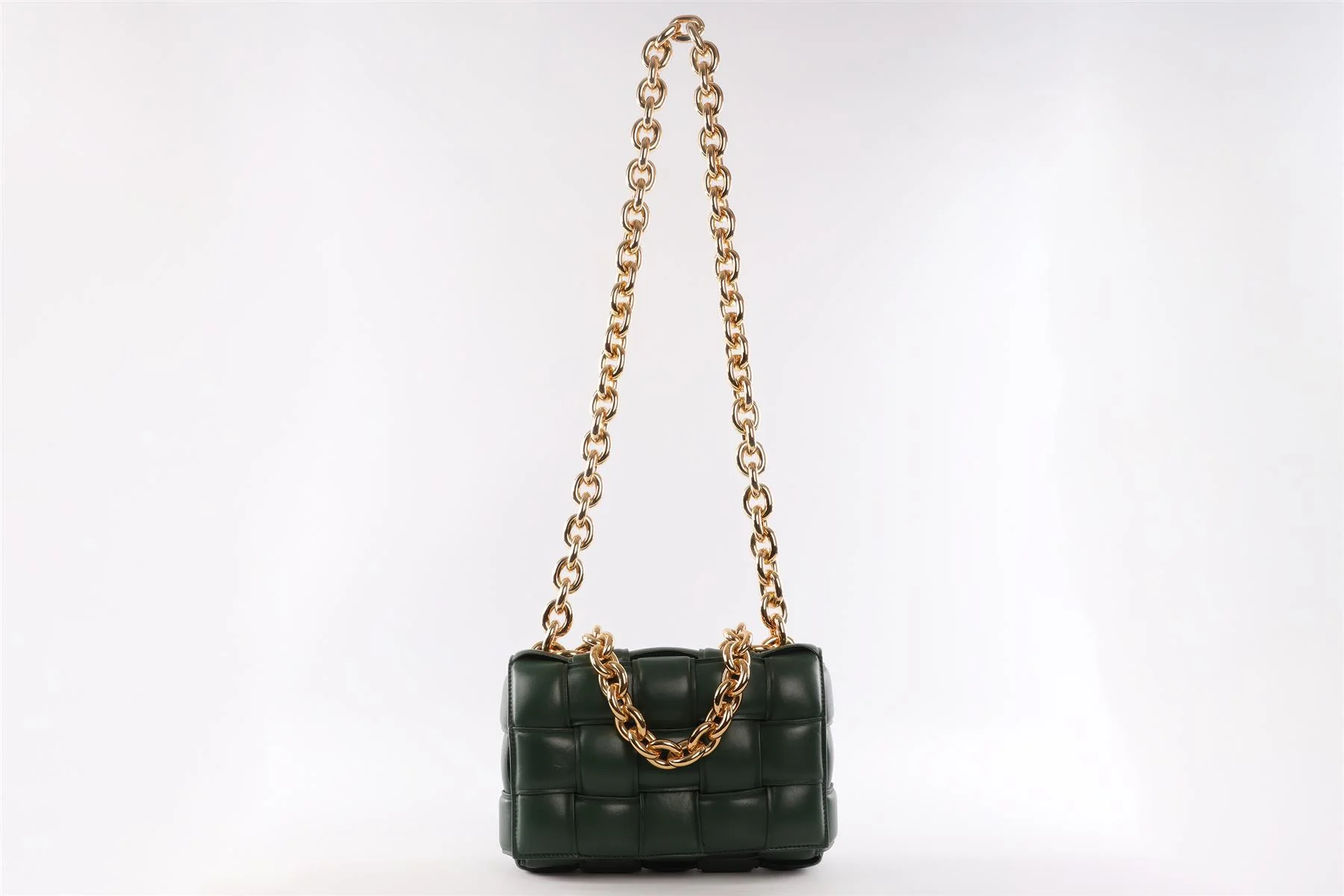 BOTTEGA VENETA GREEN THE CHAIN CASSETTE INTRECCIATO LEATHER SHOULDER BAG - Image 2