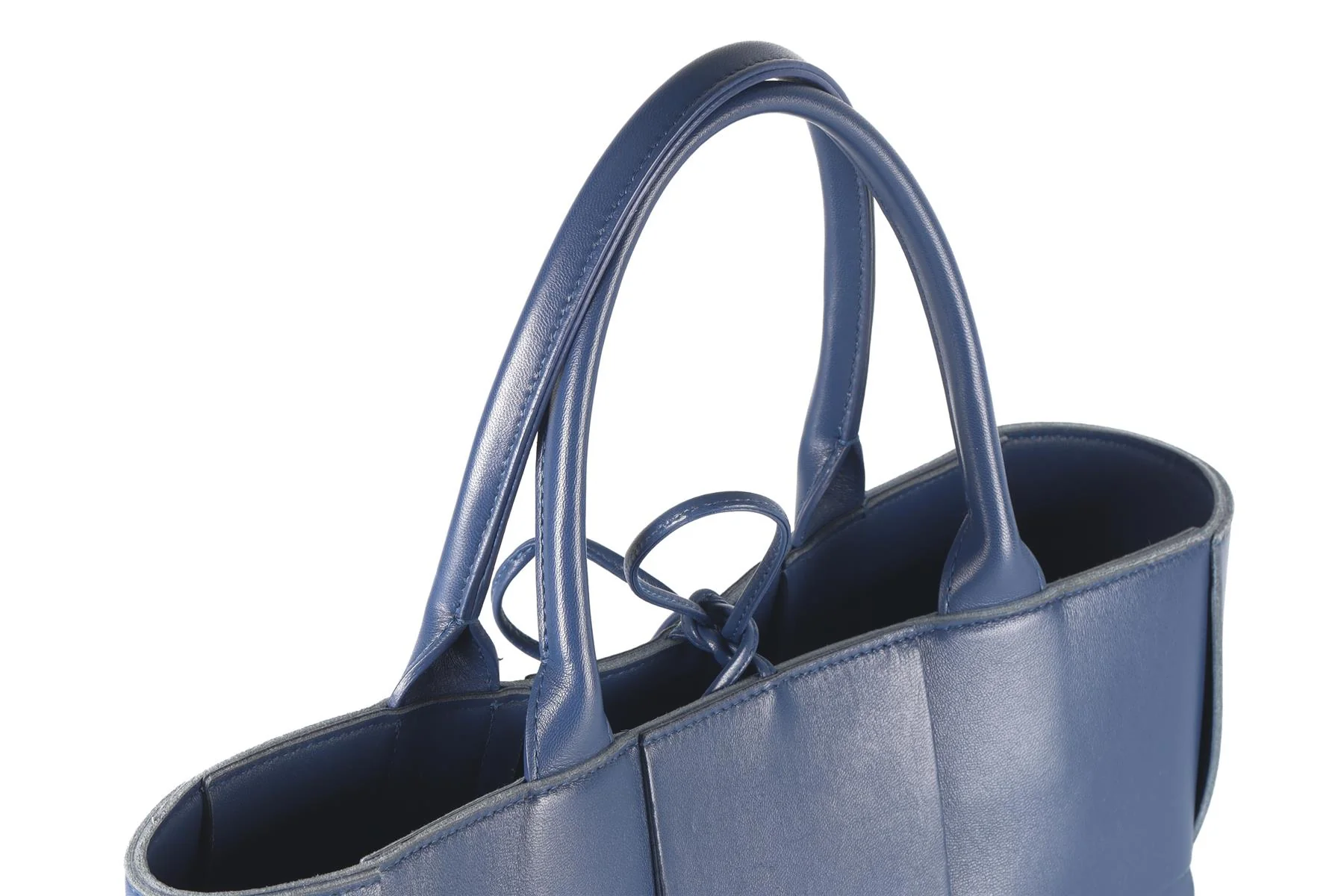 BOTTEGA VENETA NAVY ARCO INTRECCIATO LEATHER TOTE BAG - Image 9