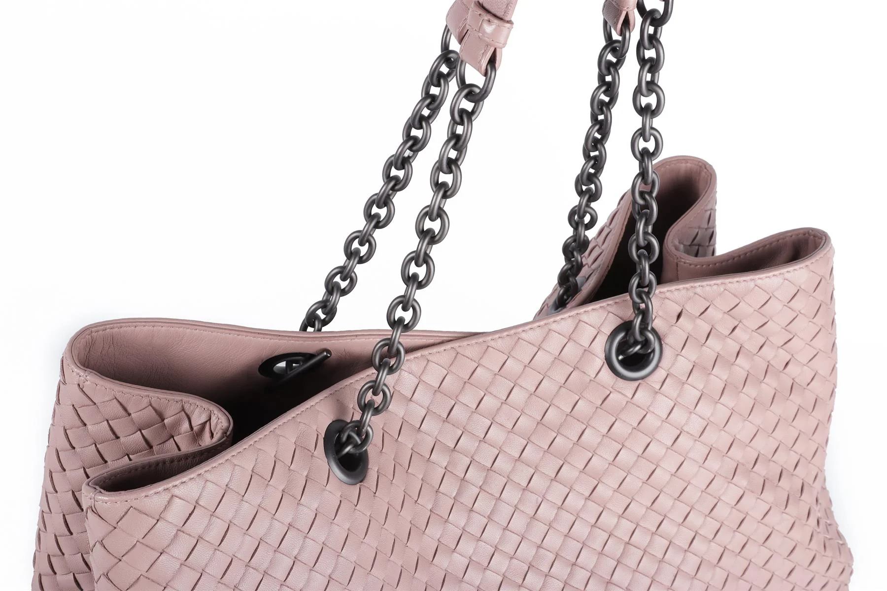 BOTTEGA VENETA PINK DOUBLE CHAIN MEDIUM INTRECCIATO LEATHER TOTE BAG - Image 8
