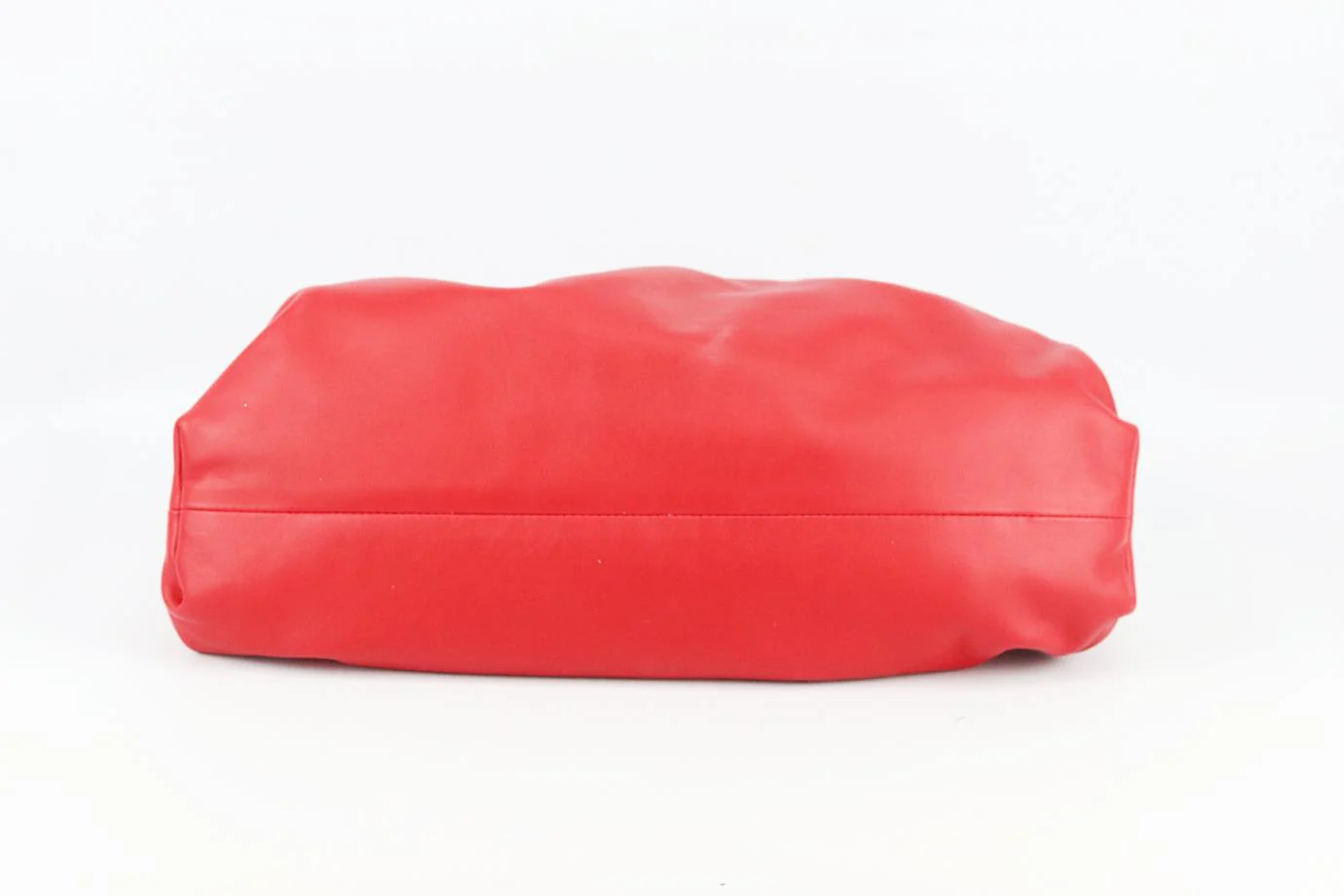 BOTTEGA VENETA THE POUCH LARGE LEATHER CLUTCH - Image 6