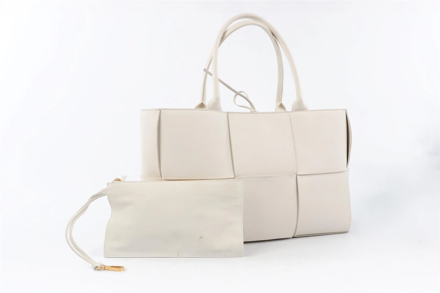 BOTTEGA VENETA WHITE ARCO INTRECCIATO LEATHER TOTE BAG - Image 11