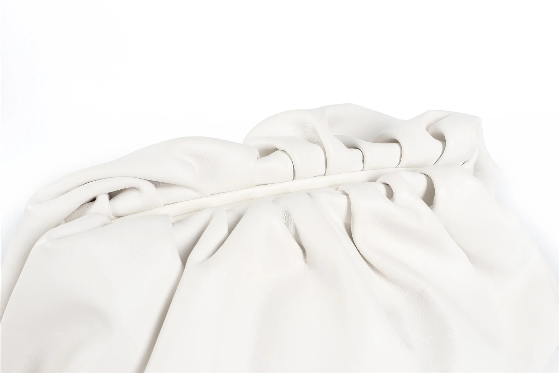 BOTTEGA VENETA WHITE POUCH LARGE LEATHER CLUTCH - Image 8