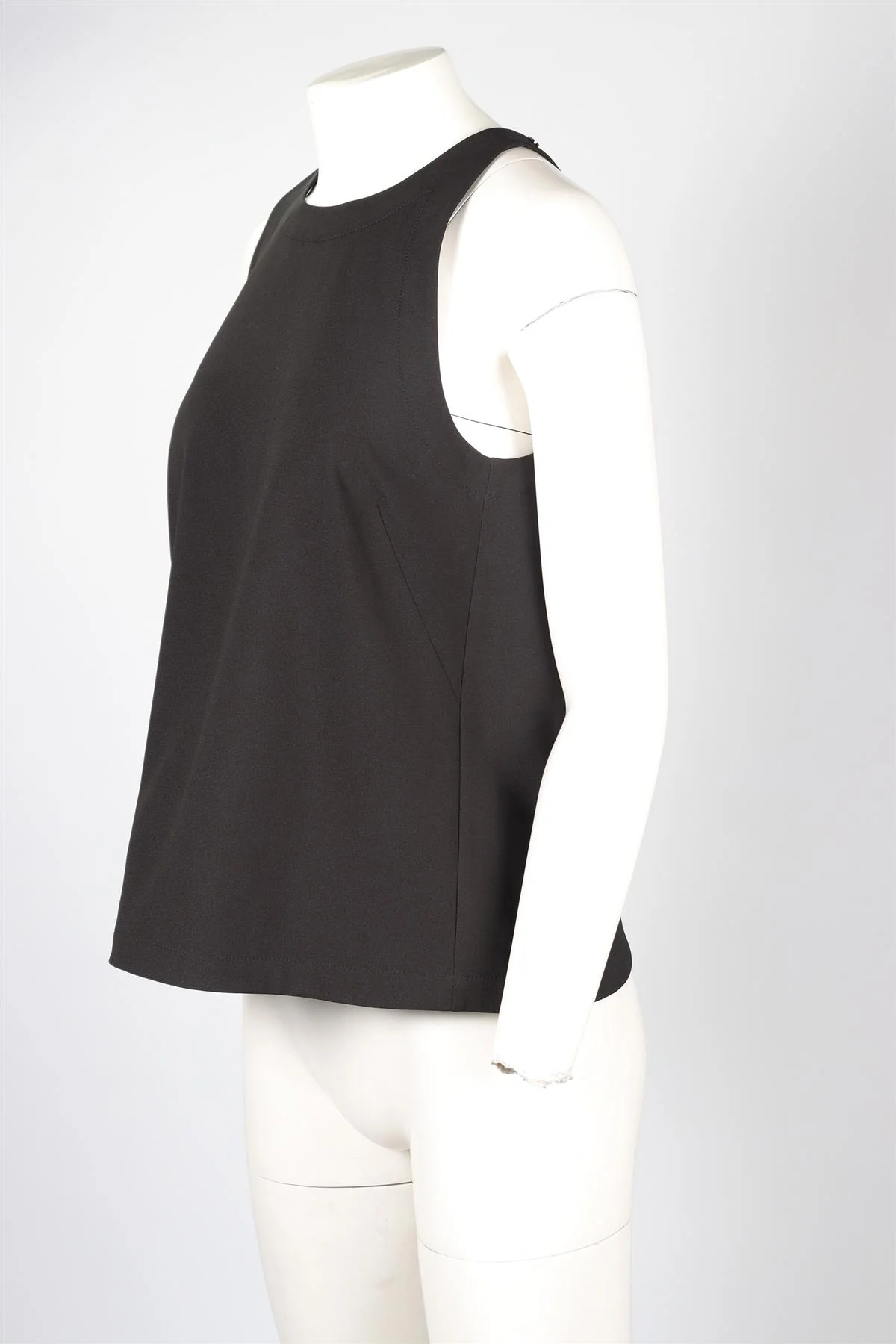 BROCHU WALKER BLACK CREPE TOP MEDIUM - Image 3