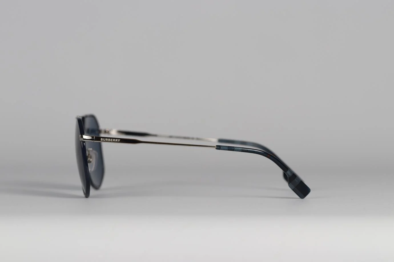 BURBERRY HEXAGON FRAME METAL SUNGLASSES - Image 3