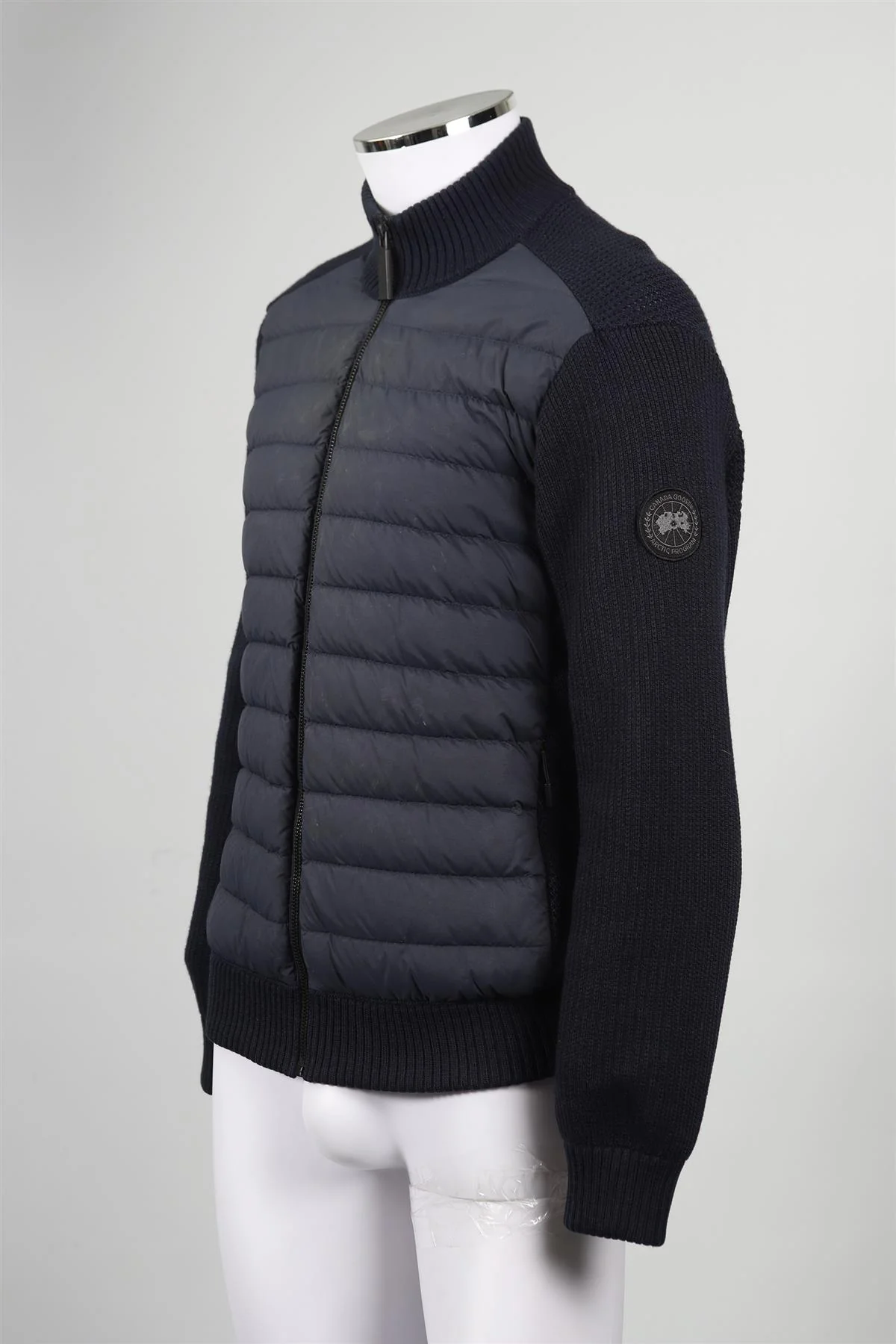 CANADA GOOSE MEN'S KNIT AND PADDED SHELL DOWN JACKET MEDIUM - Image 3