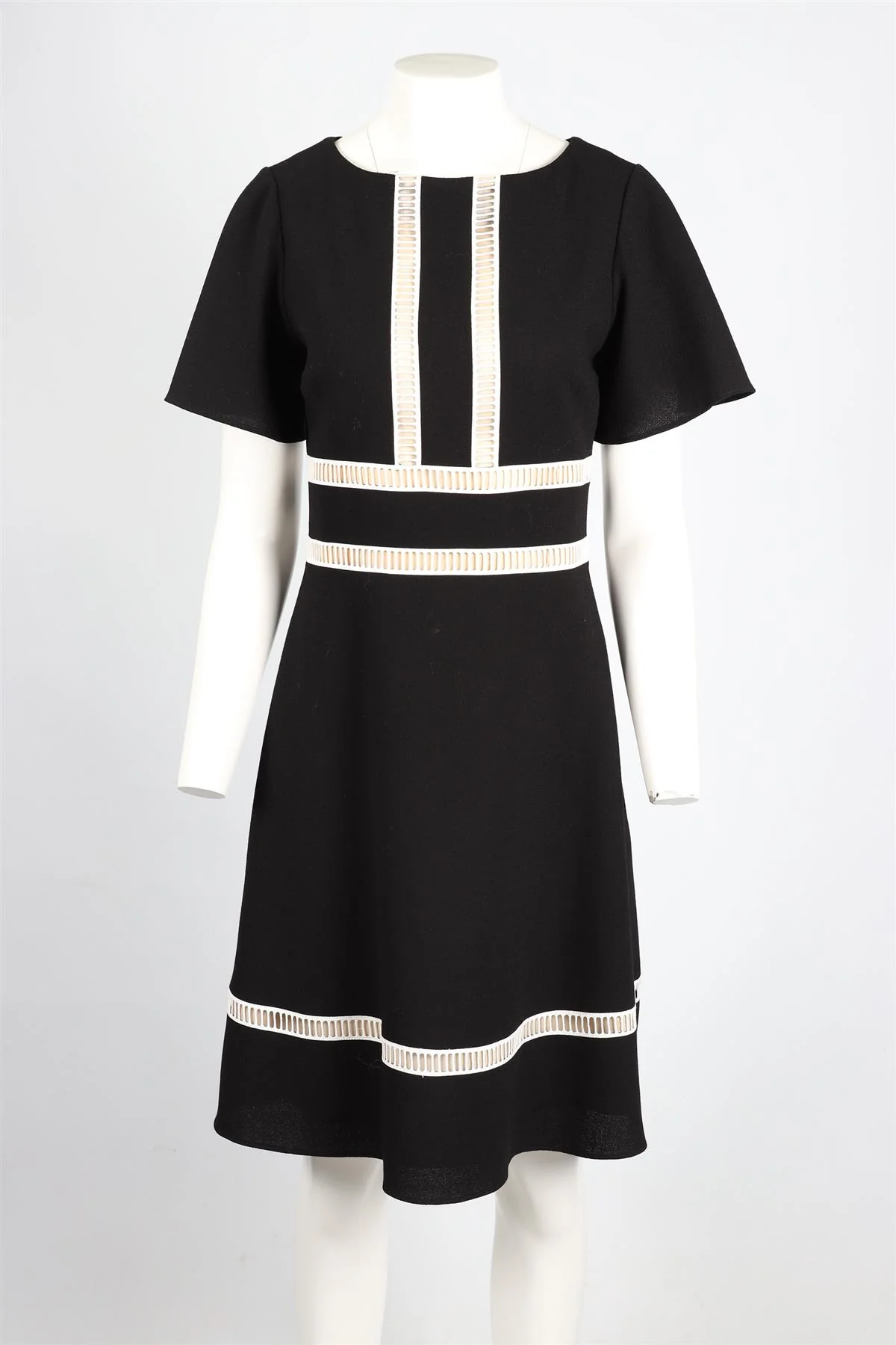 CAROLINA HERRERA BLACK WOOL MIDI DRESS US 4 UK 8 - Image 2