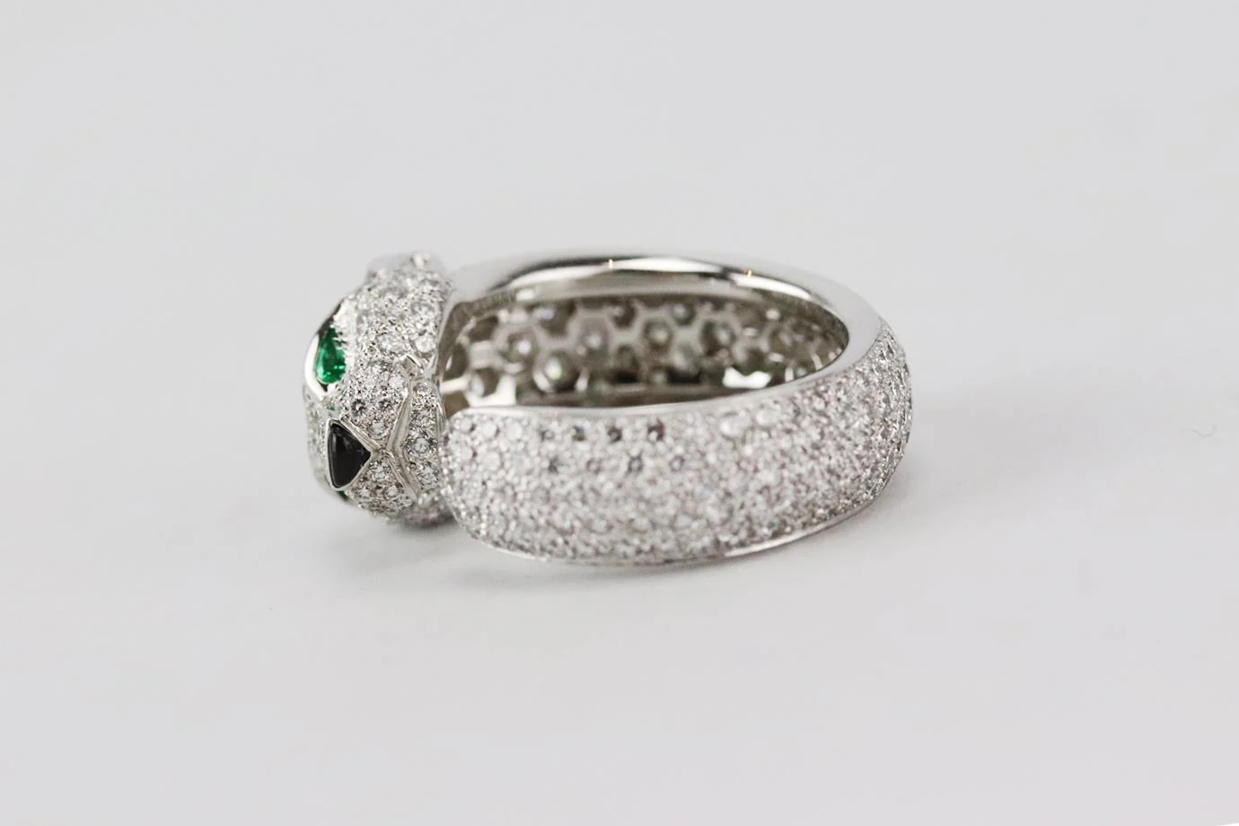CARTIER PANTHÈRE DE CARTIER 18K WHITE GOLD AND DIAMOND RING 51 MM - Image 3