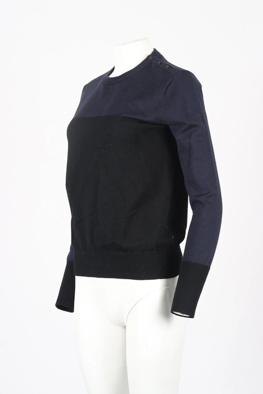 CEFINN WOOL SWEATER MEDIUM - Image 3