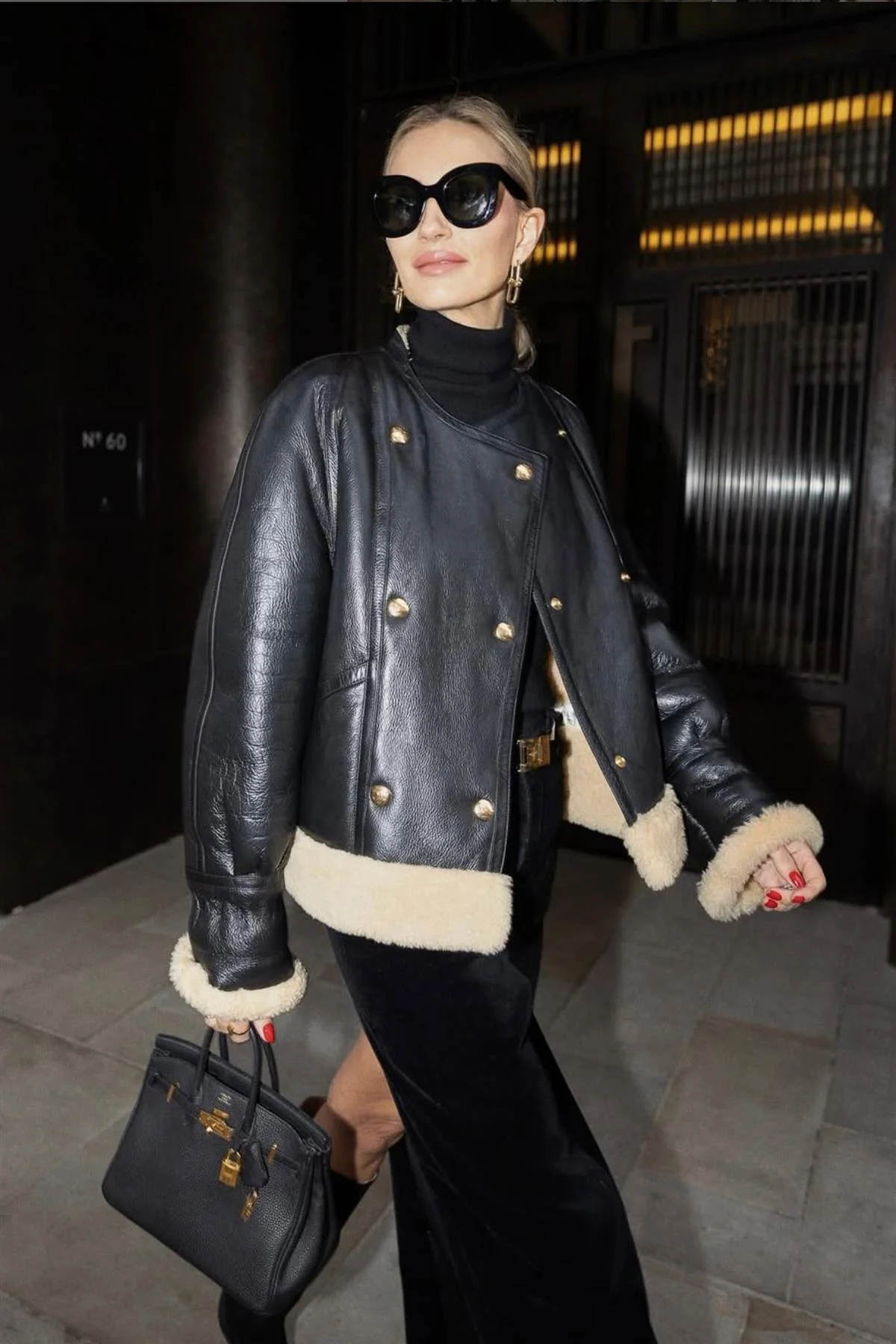 CELINE BLACK SHEARLING AND LEATHER JACKET FR 36 UK 8 - Image 2