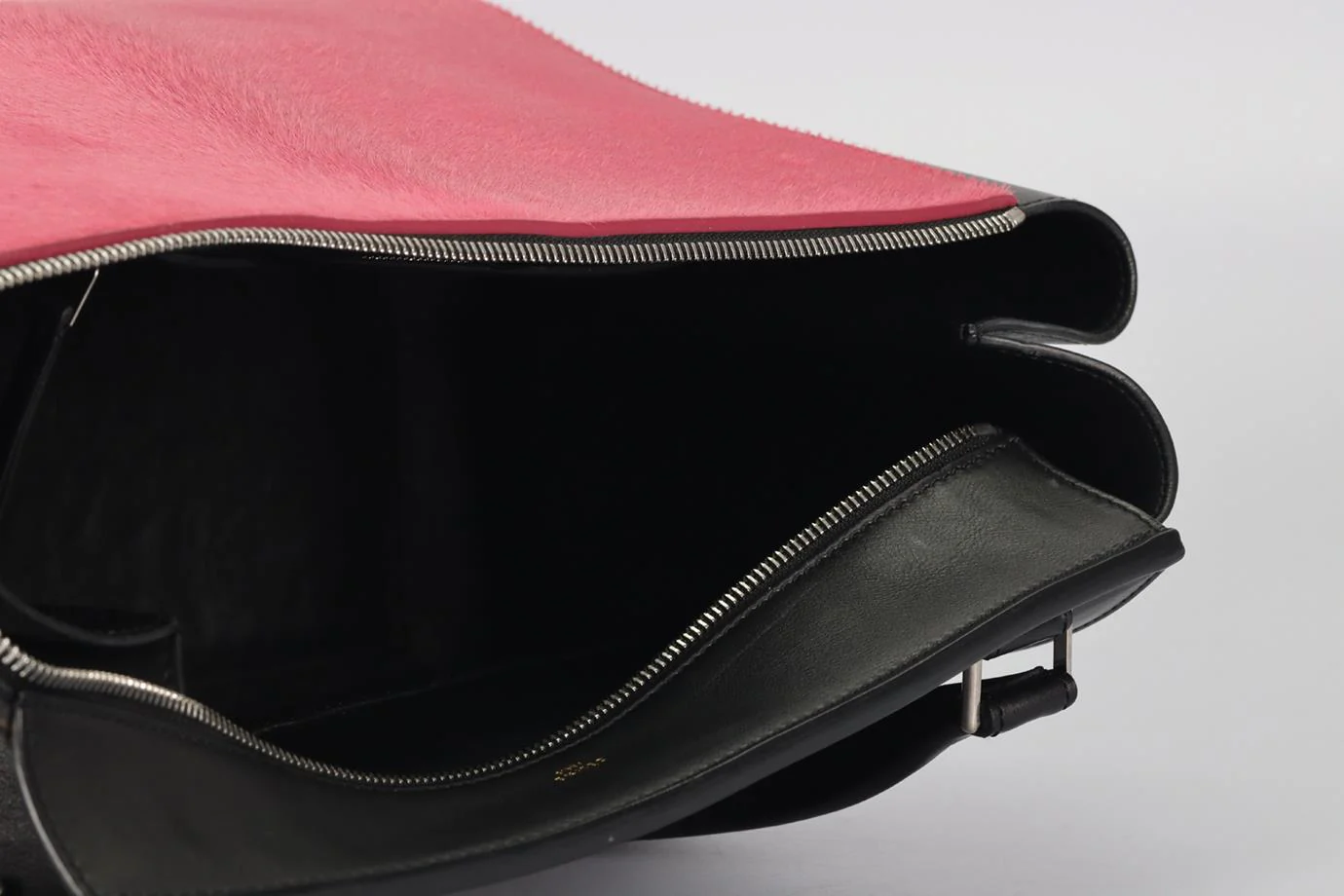 CELINE EDGE LARGE CALF HAIR AND LEATHER SHOULDER BAG - Image 9