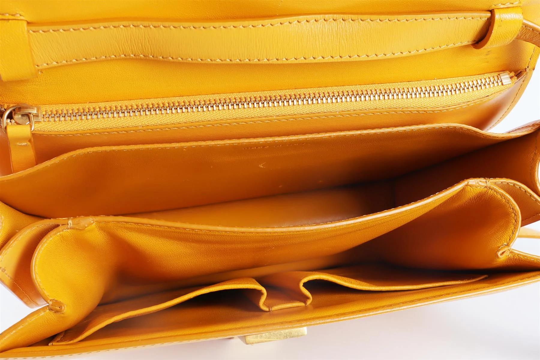 CELINE ORANGE CLASSIC BOX LEATHER SHOULDER BAG - Image 11