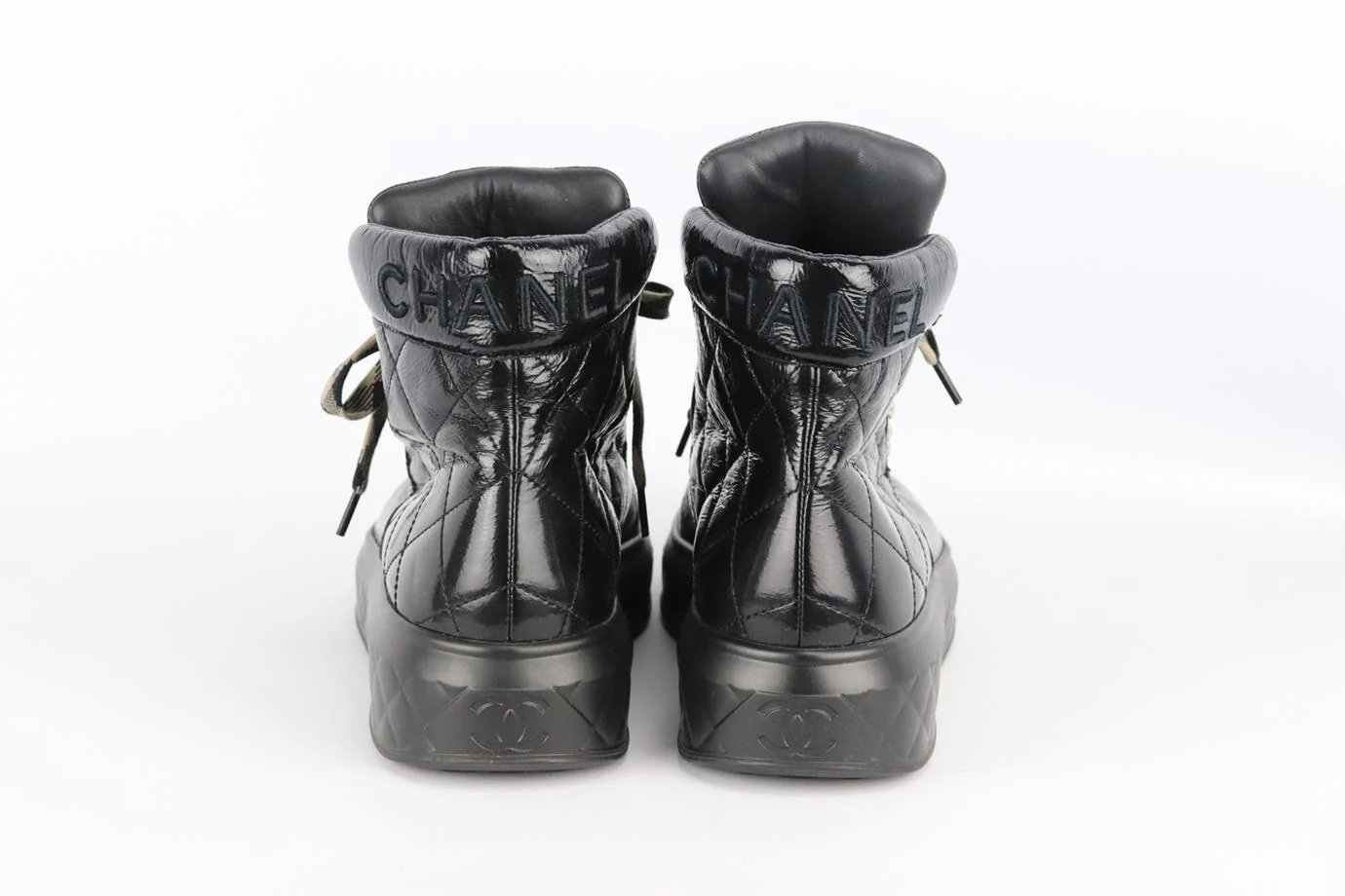 CHANEL 2018 QUILTED PATENT LEATHER ANKLE BOOTS EU 38.5 UK 5.5 US 8.5 - Image 4