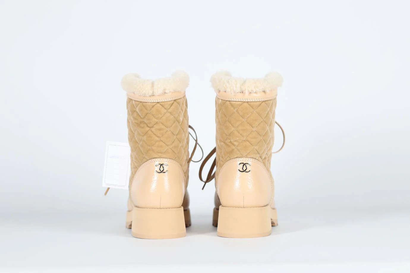 CHANEL 2021 SHEARLING, VELVET AND LEATHER BOOTS EU 38.5 US 5.5 US 8.5 - Image 4