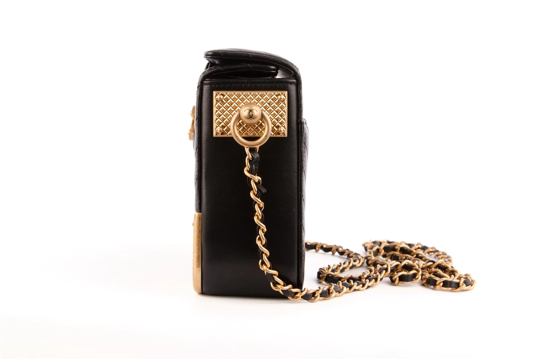 CHANEL BLACK 2017-2018 ROCK THE CORNER CHEVRON LEATHER SHOULDER BAG - Image 6