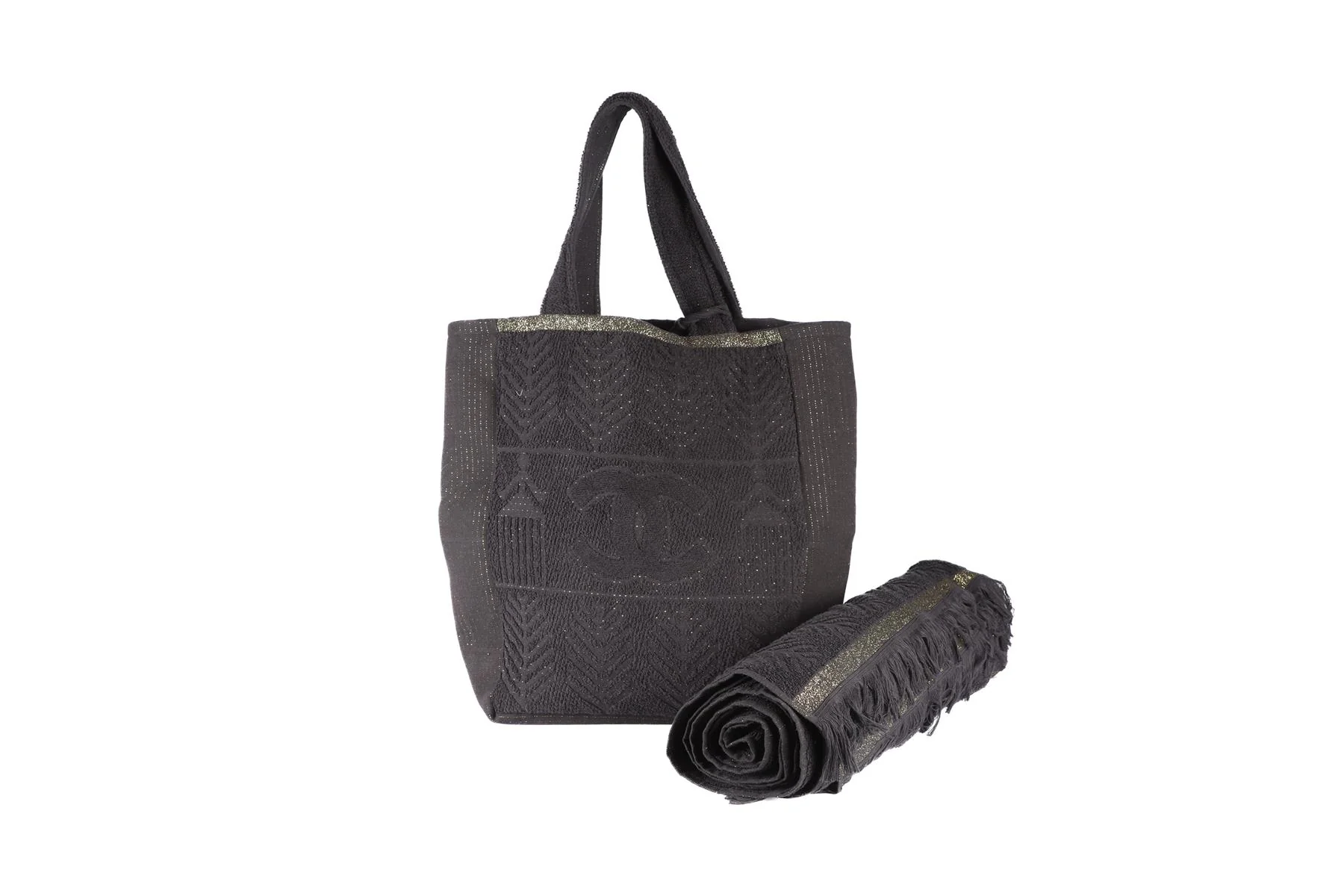 CHANEL BLACK 2019 TERRY CLOTH TOTE BAG AND TOWEL - Image 2