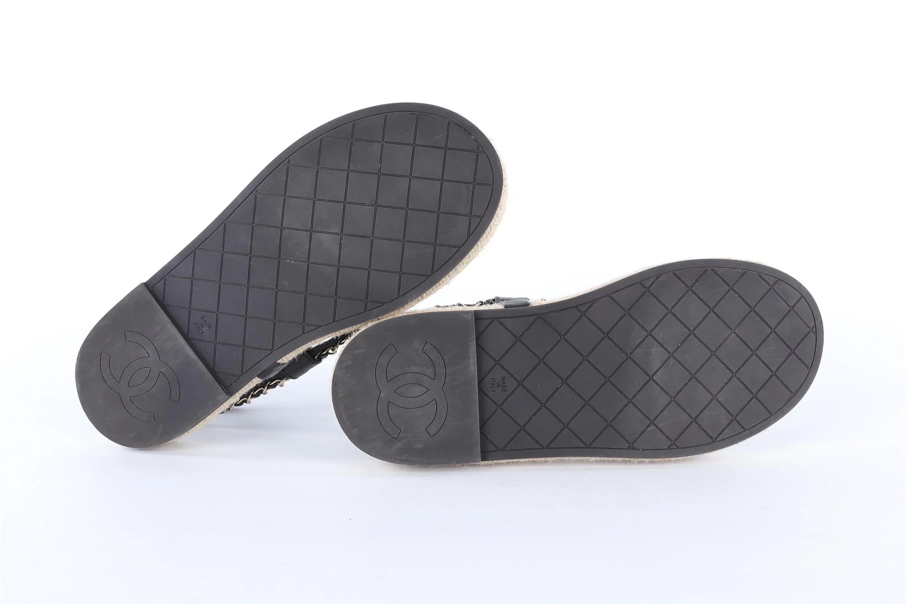 CHANEL BLACK 2021 LEATHER SANDALS EU 40 UK 7 - Image 6