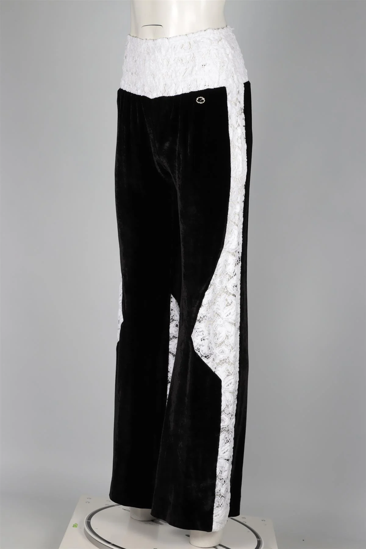 CHANEL BLACK 2021 VELVET WIDE LEG PANTS FR 38 UK 10 - Image 3