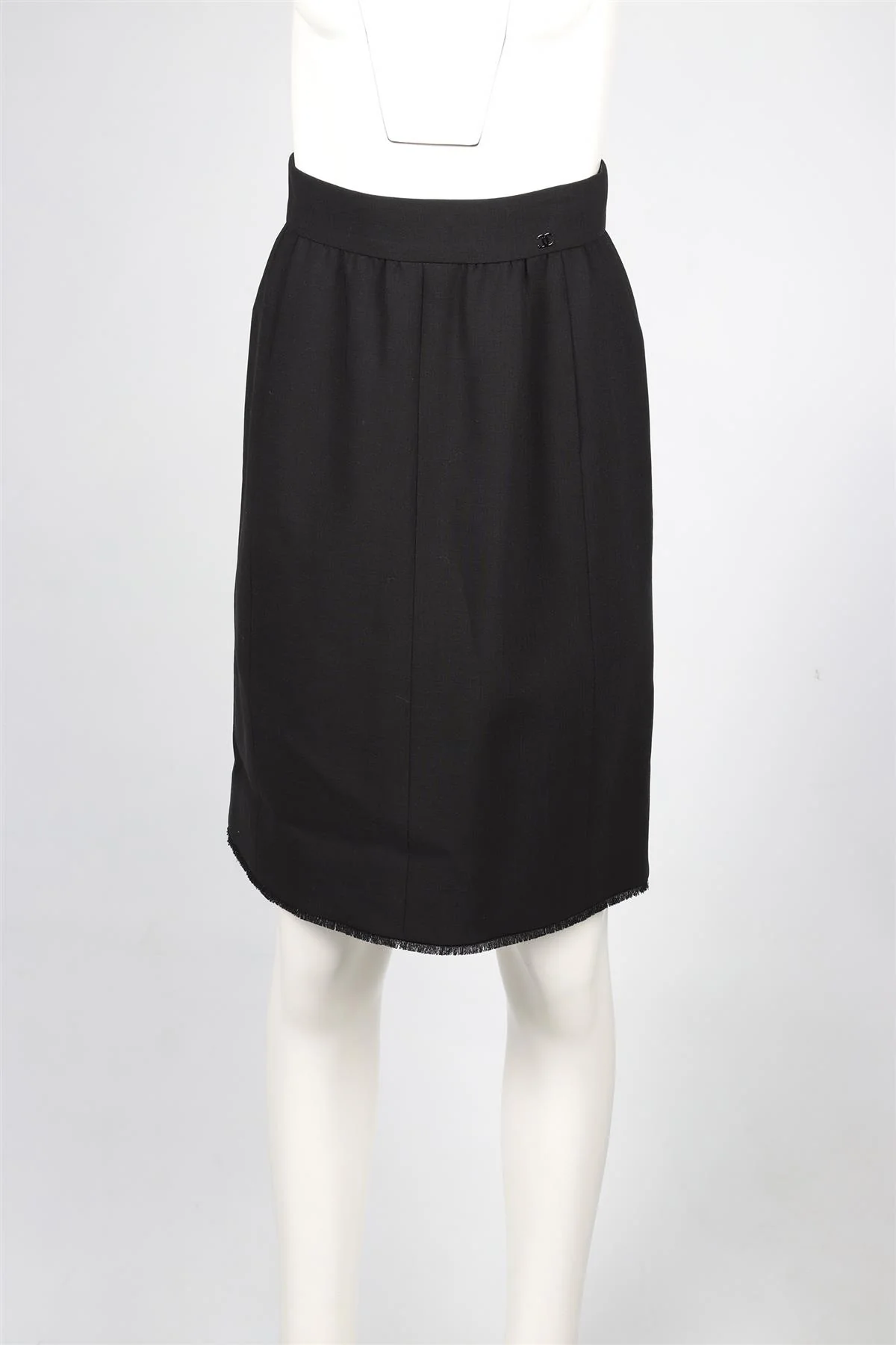 CHANEL BLACK WOOL MINI SKIRT FR 34 UK 6 - Image 2