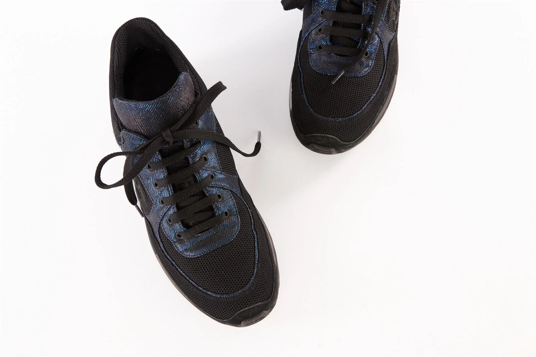 CHANEL BLUE CC FABRIC SNEAKERS EU 39 UK 6 US 9 - Image 4
