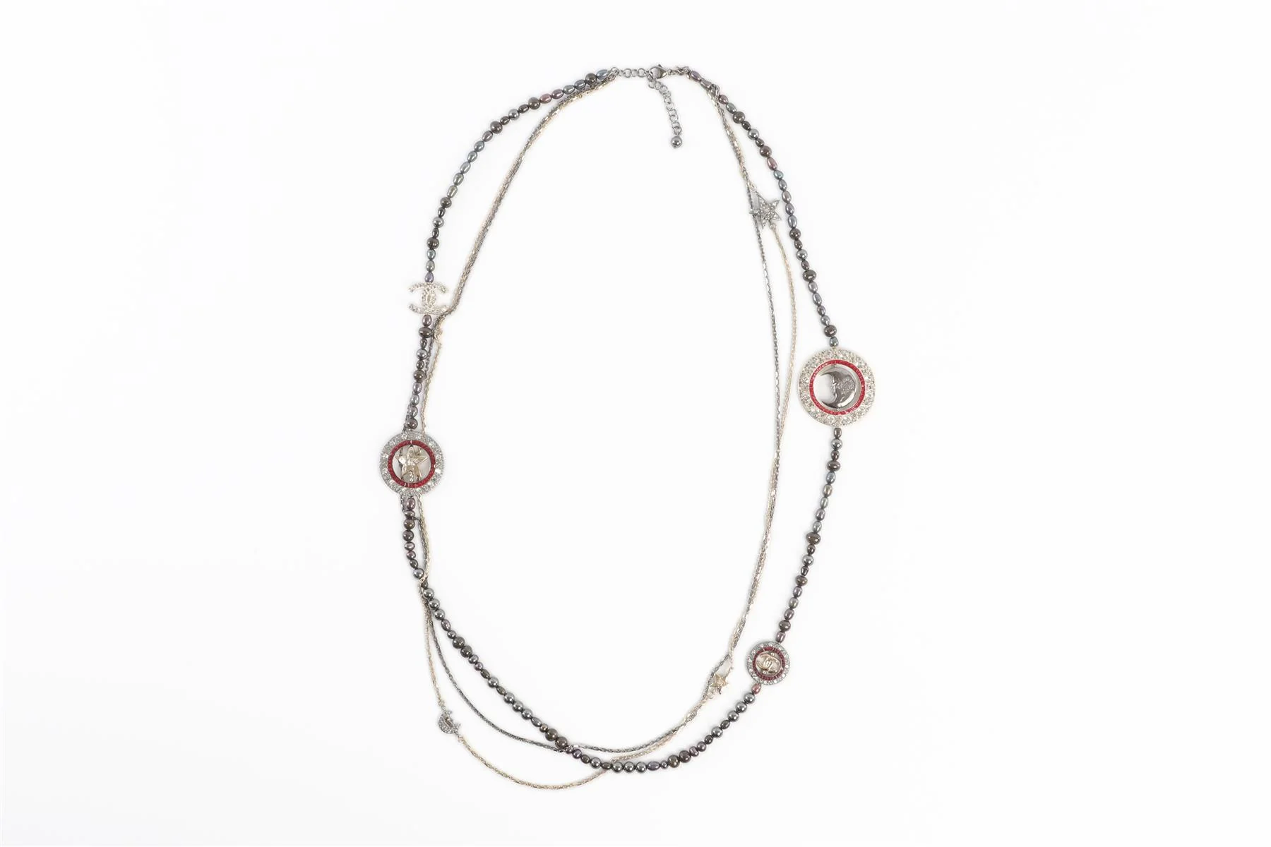 CHANEL GREY 2017 CC PEARL AND CHAIN NECKLACE - Image 2