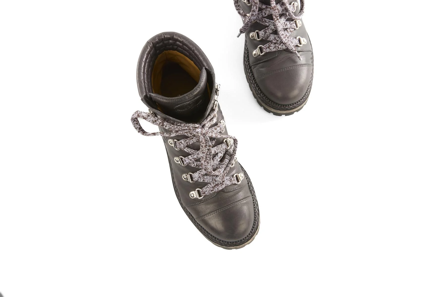 CHANEL GREY 2018 LEATHER ANKLE BOOTS EU 37 UK 4 US 7 - Image 4