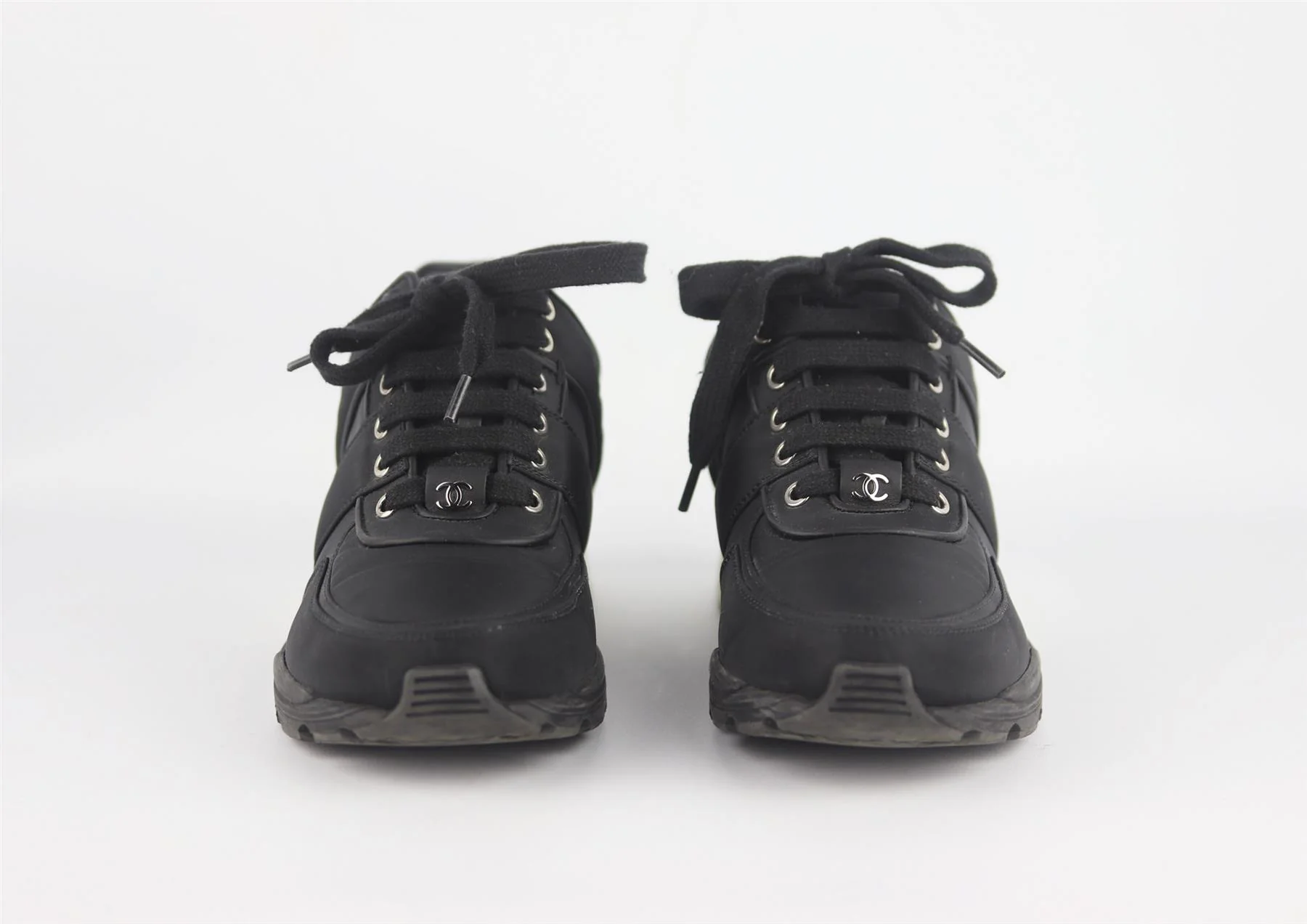 CHANEL LEATHER TRIMMED SATIN SNEAKERS EU 38.5 UK 5.5 US 8.5 - Image 3