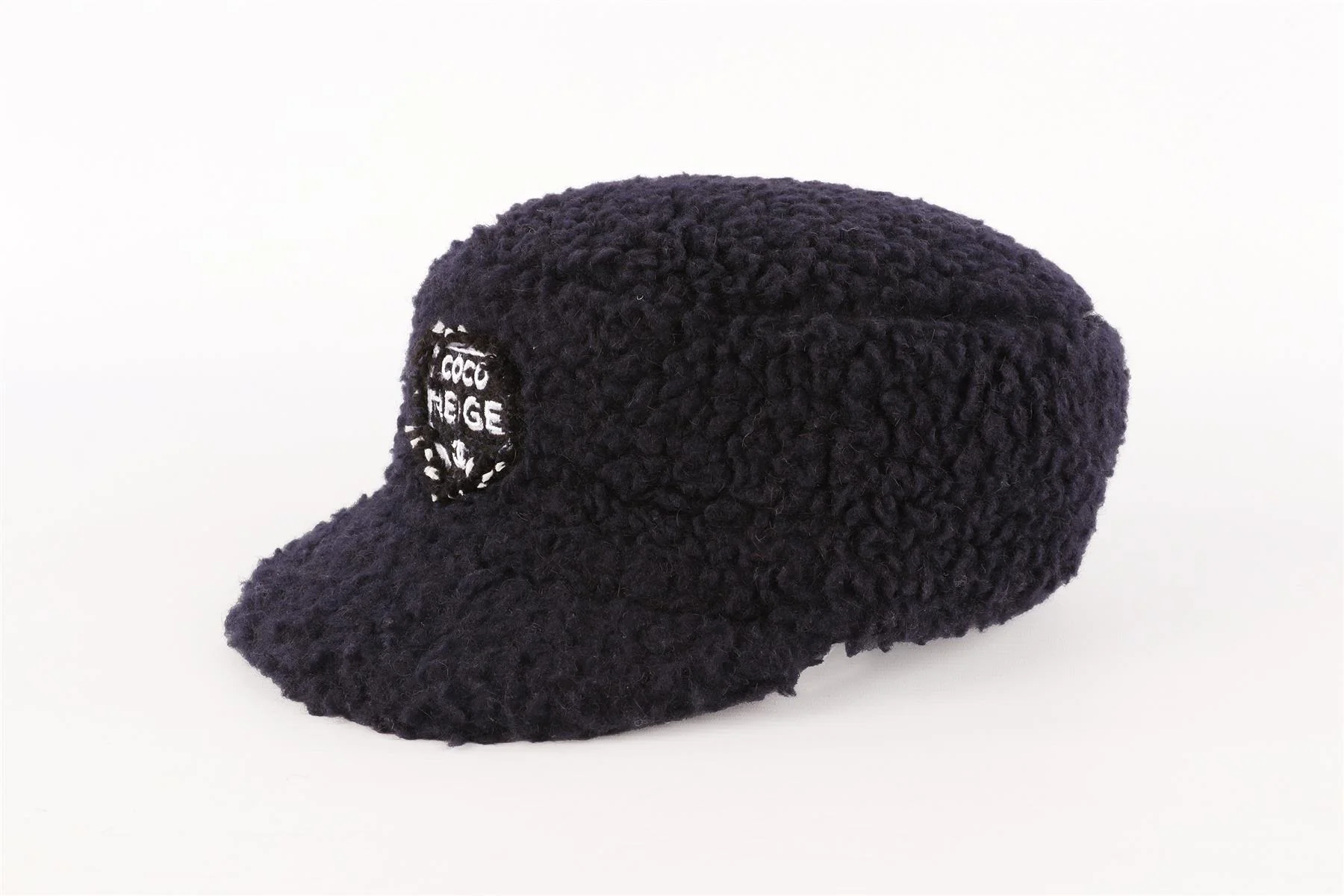 CHANEL NAVY 2018 FAUX SHEARLING CAP MEDIUM - Image 4