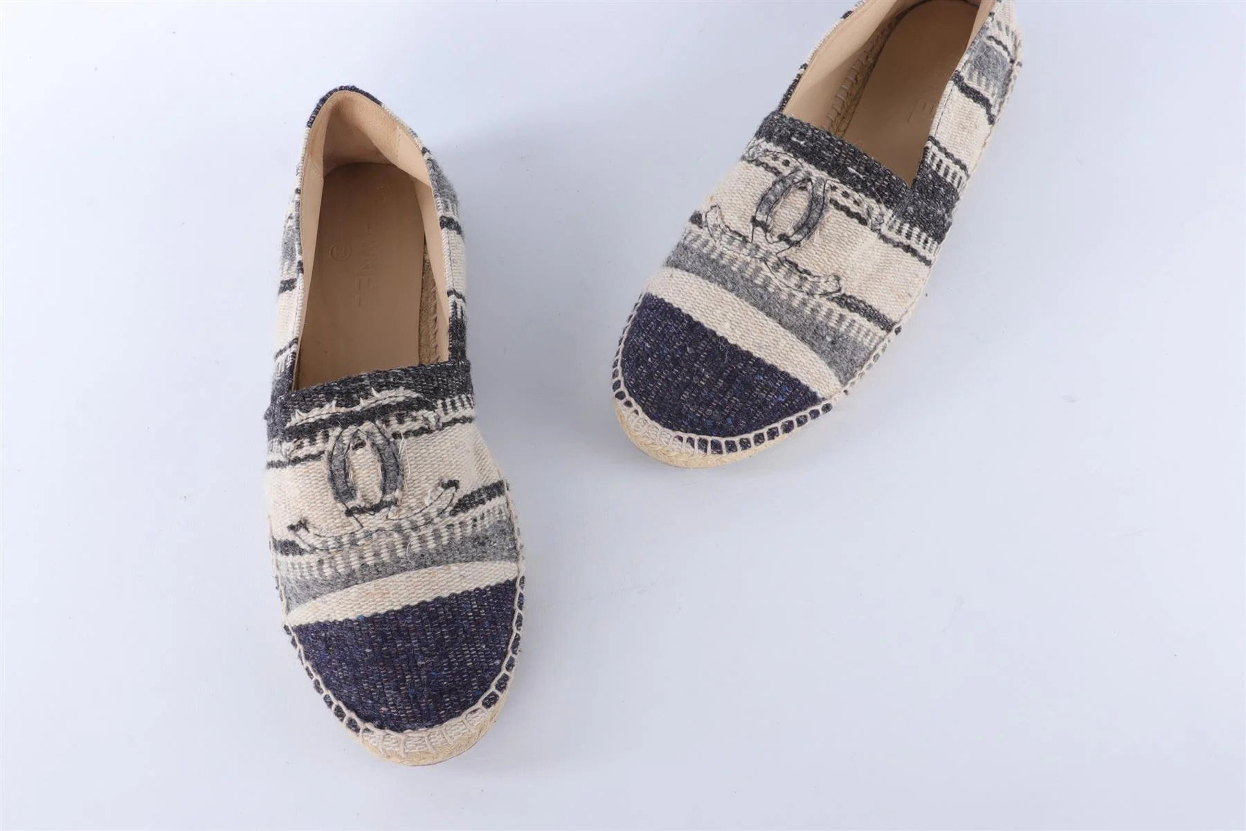 CHANEL NAVY MEN'S WOVEN ESPADRILLES EU 43 UK 9 US 10 - Image 4