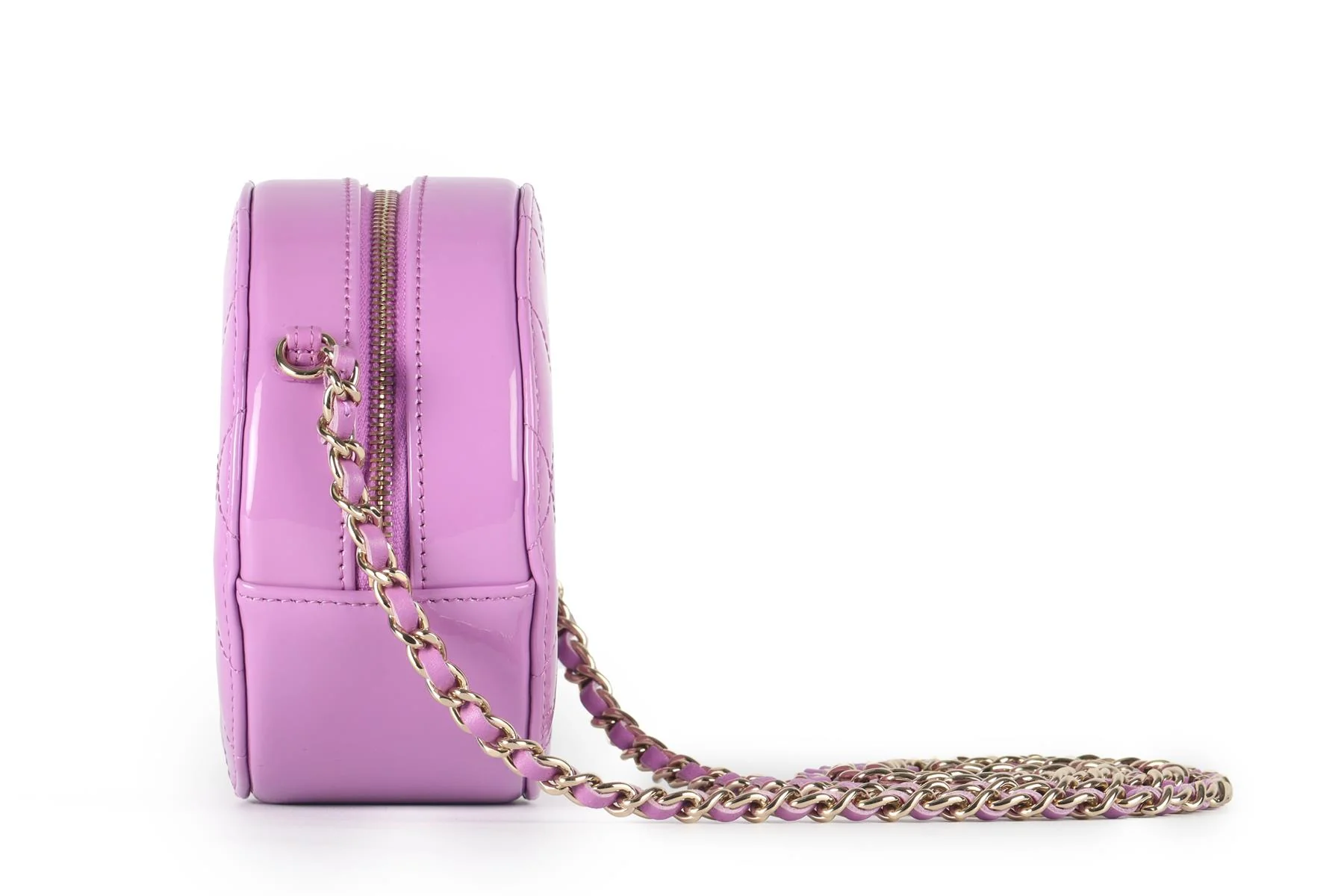 CHANEL PURPLE 2019 ROUND QUILTED PATENT LEATHER SHOULDER BAG - Image 6