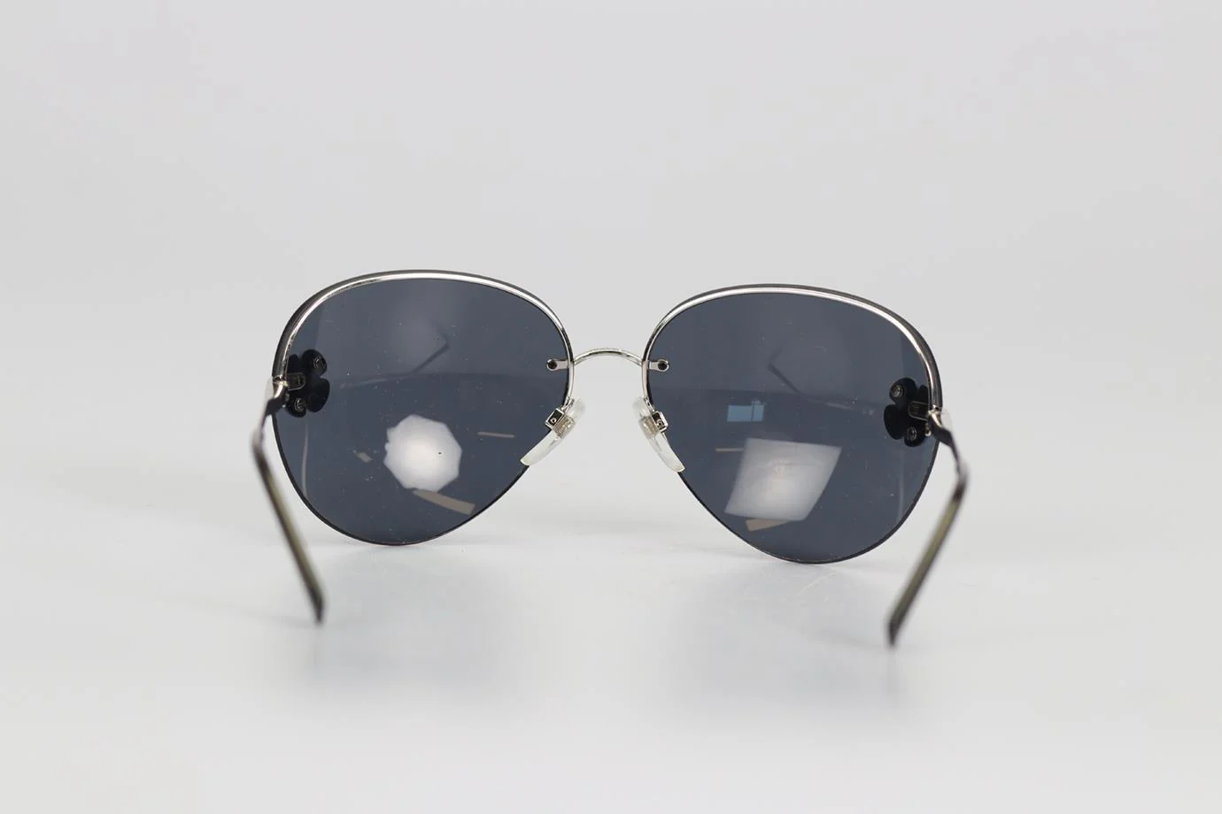 CHANEL ROUND FRAME METAL SUNGLASSES - Image 4