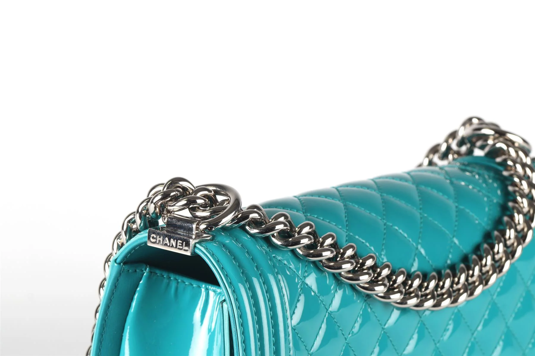 CHANEL TEAL 2015 BOY MEDIUM QUILTED PATENT LEATHER SHOULDER BAG - Image 11