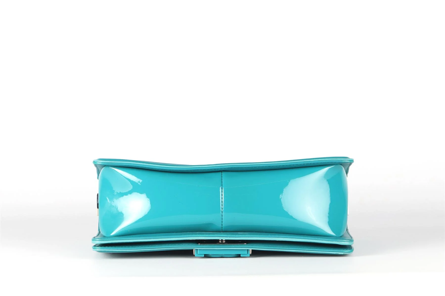 CHANEL TEAL 2015 BOY MEDIUM QUILTED PATENT LEATHER SHOULDER BAG - Image 8