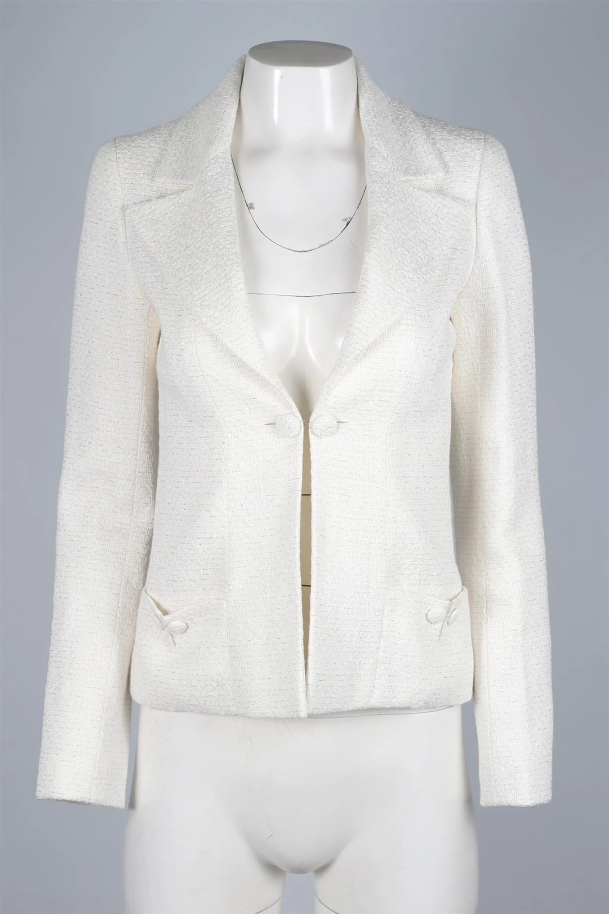 CHANEL WHITE 2009 TWEED JACKET FR 34 UK 6 - Image 2