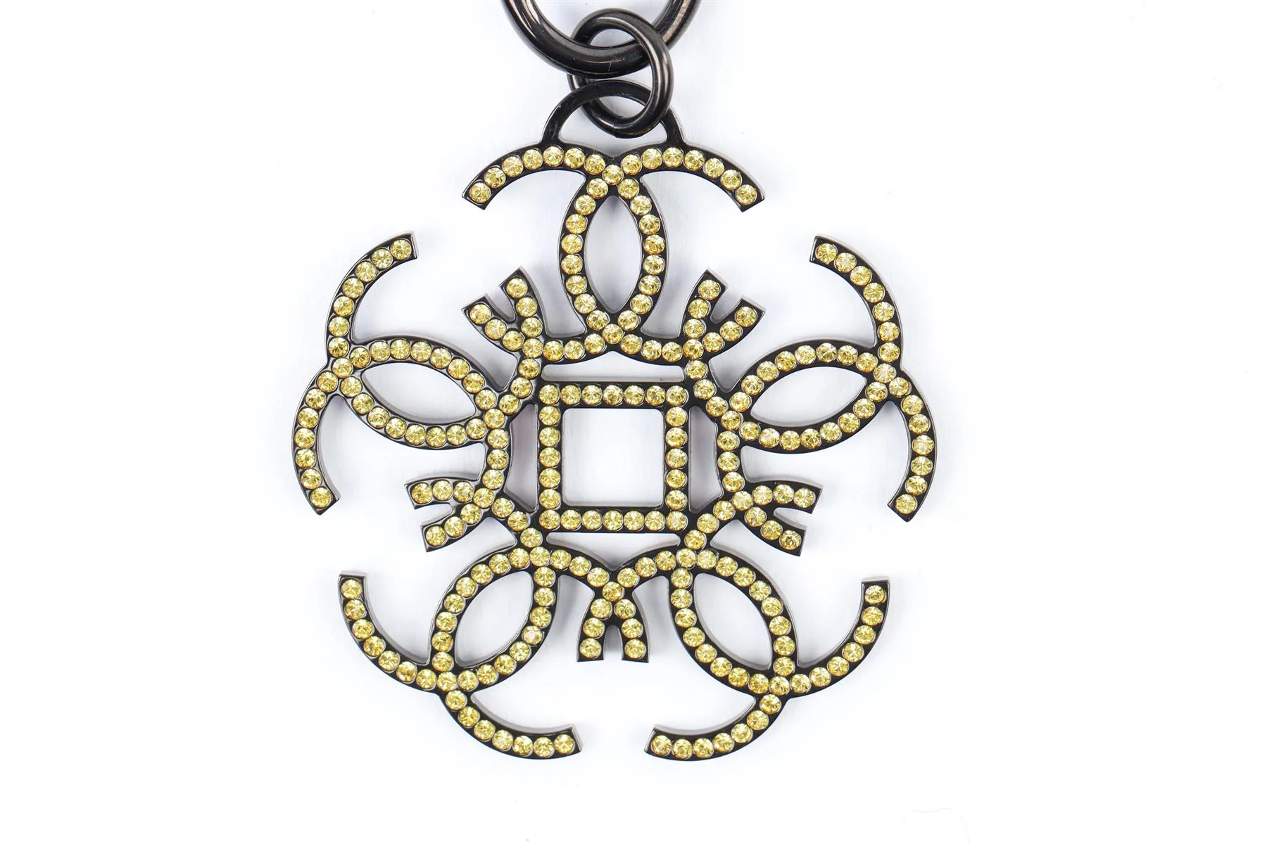 CHANEL YELLOW 2017 CC STRASS NECKLACE - Image 3