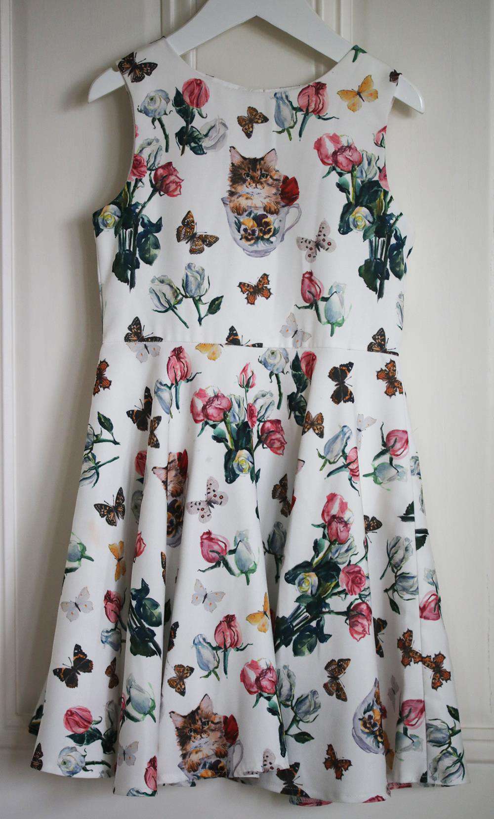 CHARABIA KIDS GIRLS FLOAL AND CAT PRINT SATIN DRESS 6 YEARS - Image 2