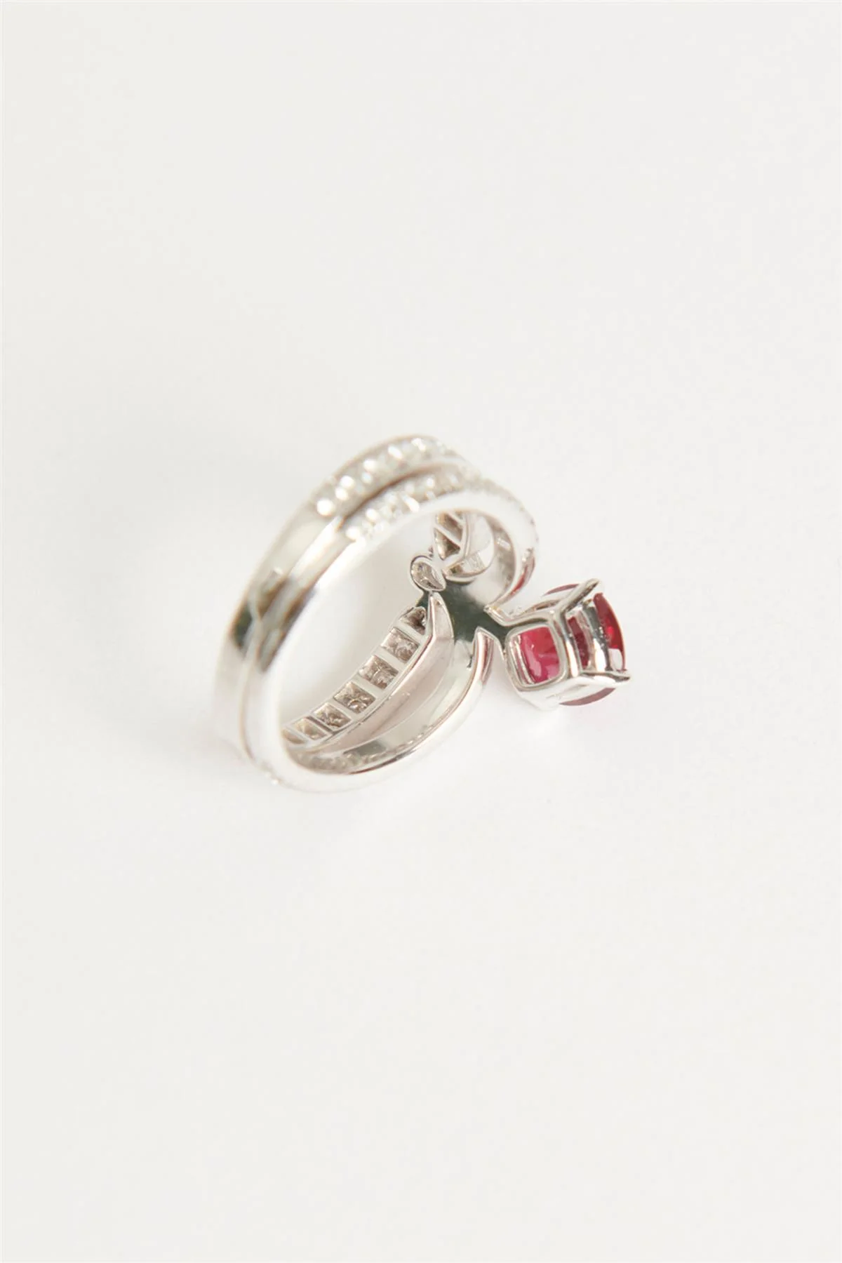 CHAUMET JOSEPHINE ECLAT RUBY AND DIAMOND RING - Image 4