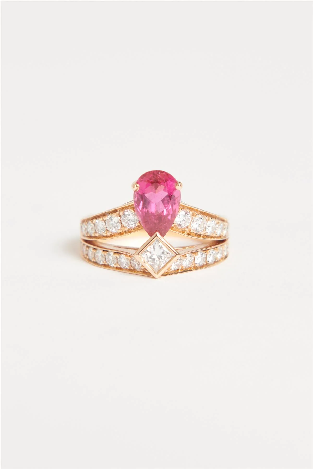 CHAUMET PINK JOSÉPHINE TIARA 18K ROSE GOLD, RUBELLITE AND DIAMOND RING - Image 2