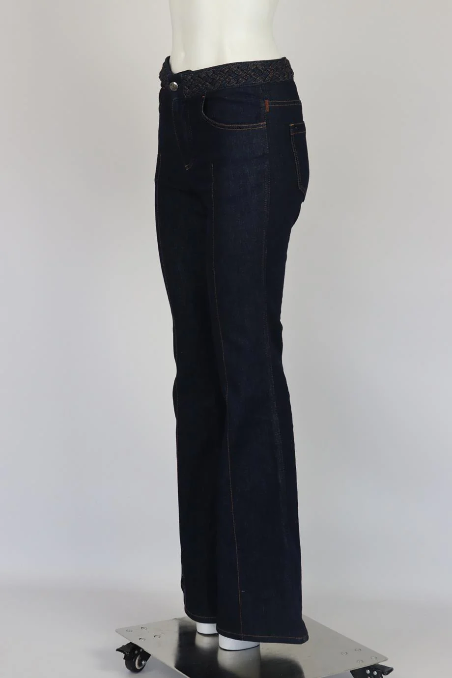 CHLOÉ BRAIDED HIGH RISE FLARED DENIM JEANS FR 36 UK 8 - Image 3