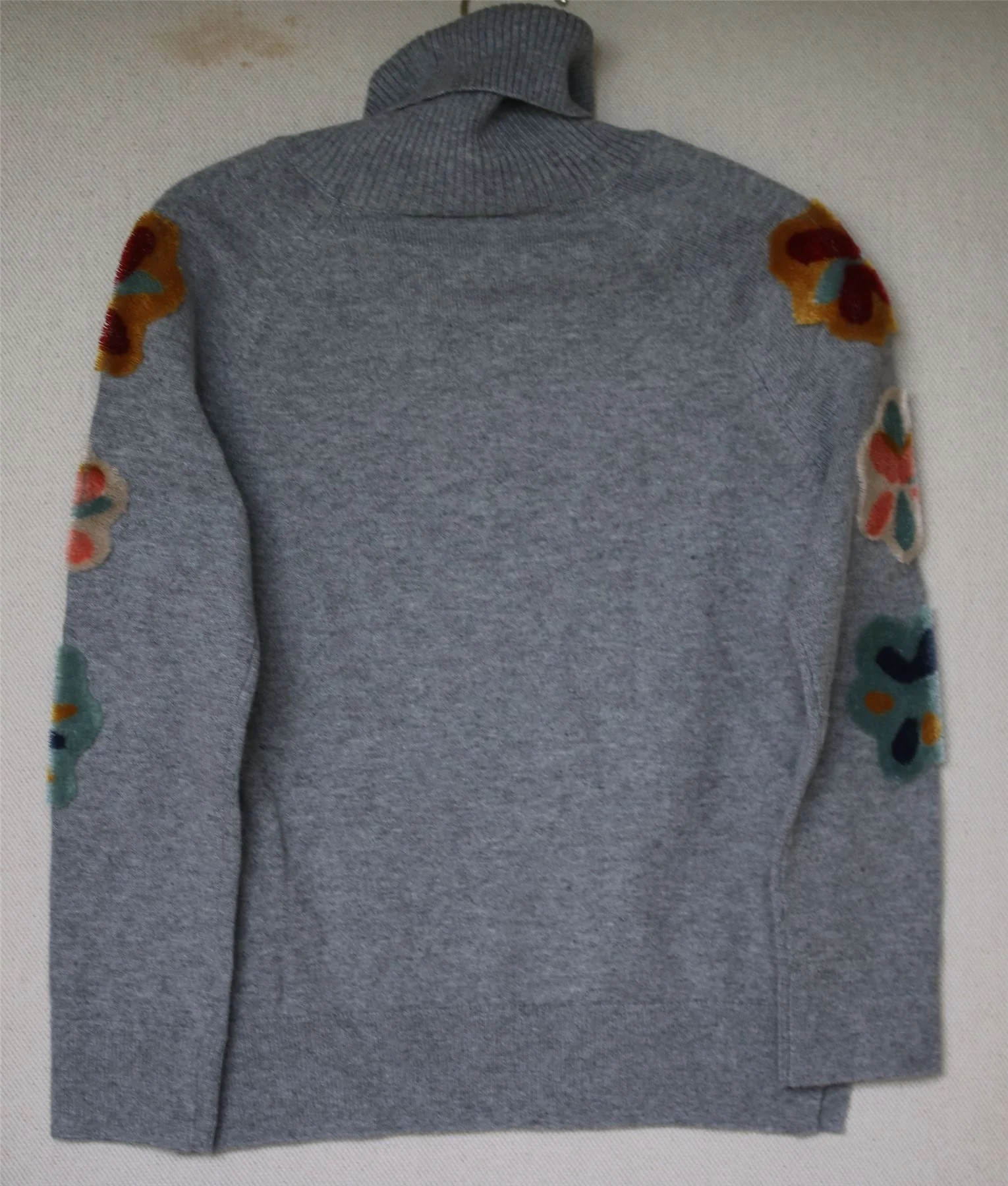 CHLOE GIRLS GREY POLO NECK SWEATER 5 YEARS - Image 3