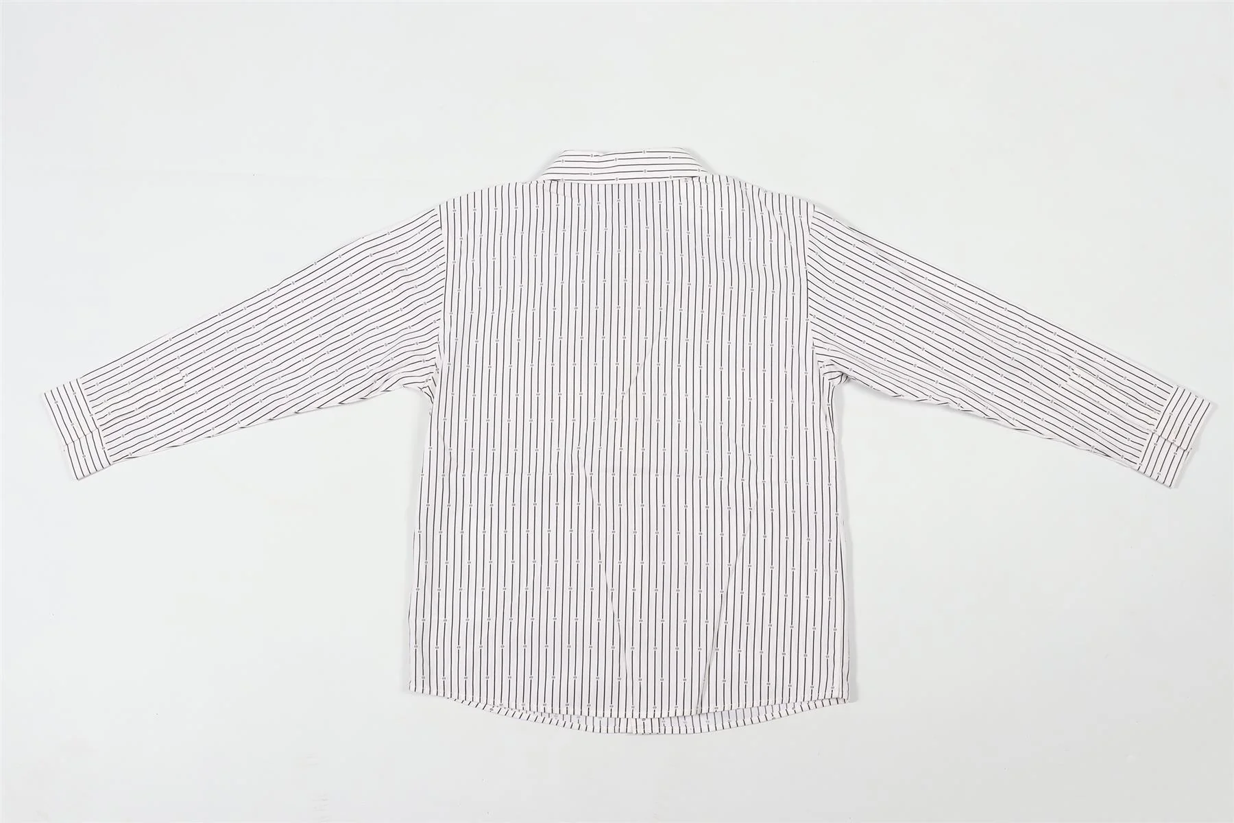 CHRISTIAN DIOR BLACK AND WHITE KIDS BOYS COTTON SHIRT 8 YEARS - Image 4