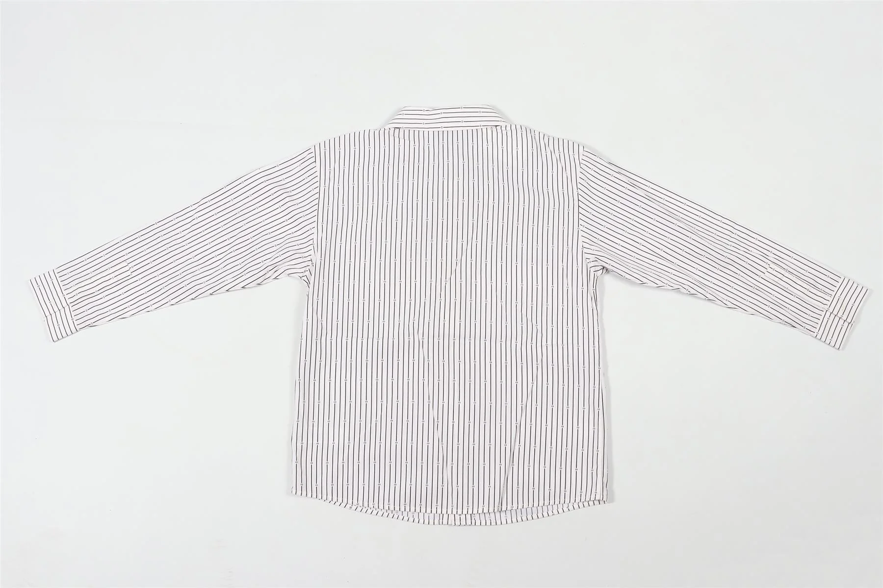 CHRISTIAN DIOR BLACK AND WHITE KIDS BOYS COTTON SHIRT 8 YEARS - Image 5