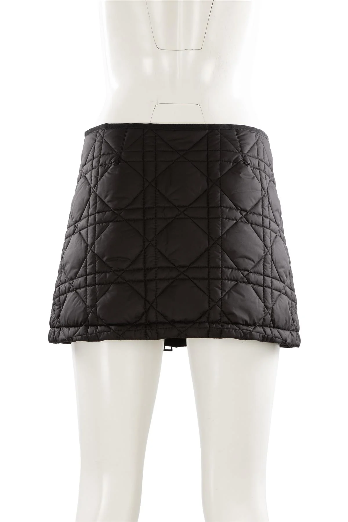 CHRISTIAN DIOR BLACK MACROCANNAGE NYLON MINI SKIRT FR 36 UK 8 - Image 4