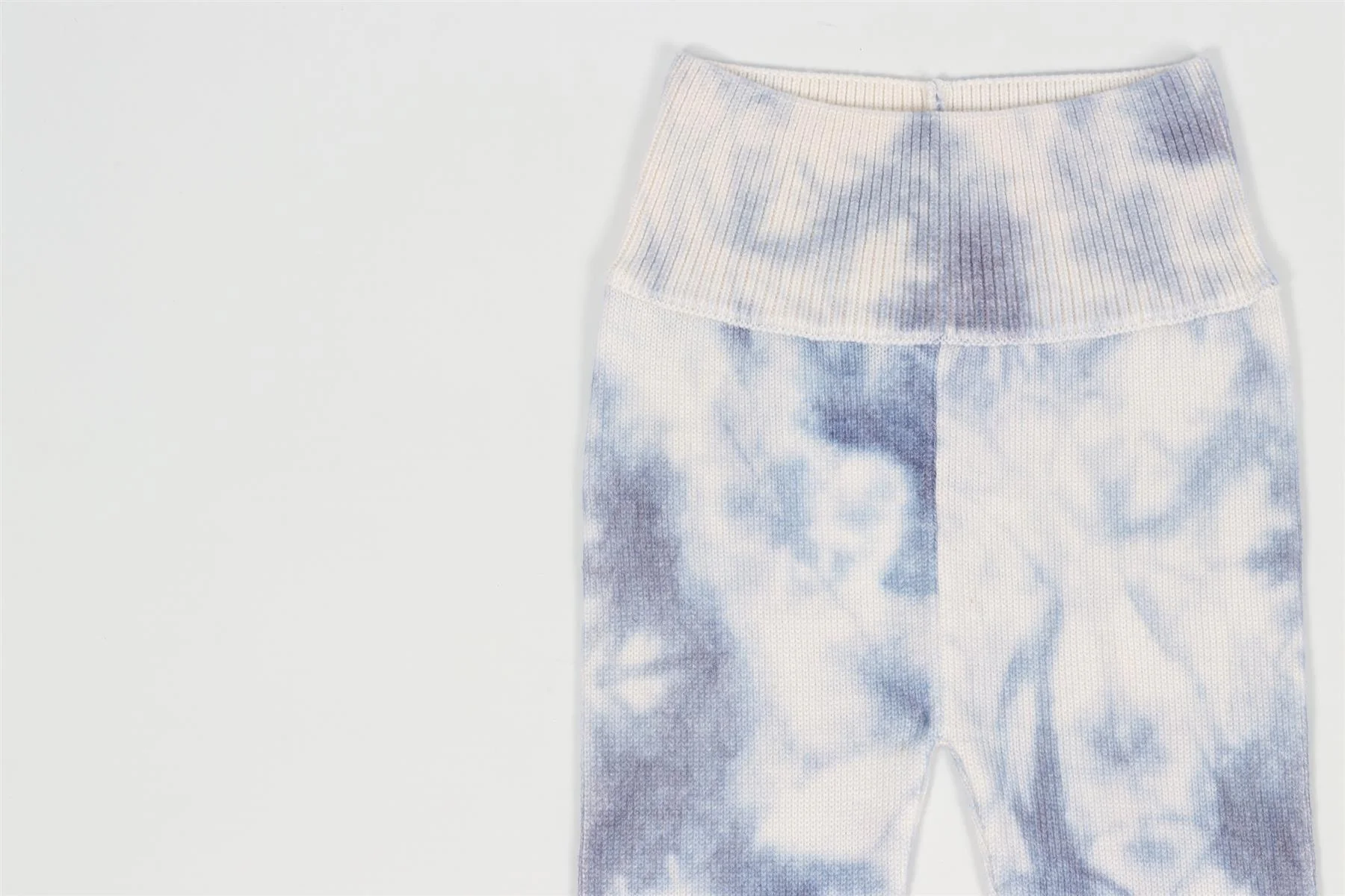 CHRISTIAN DIOR BLUE BABY GRILS WOOL LEGGINGS 6 MONTHS - Image 3